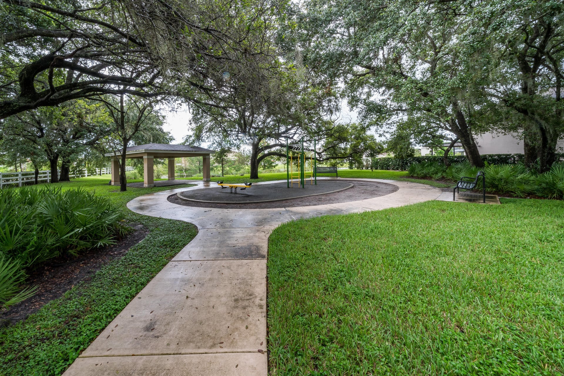 Residence photo 26