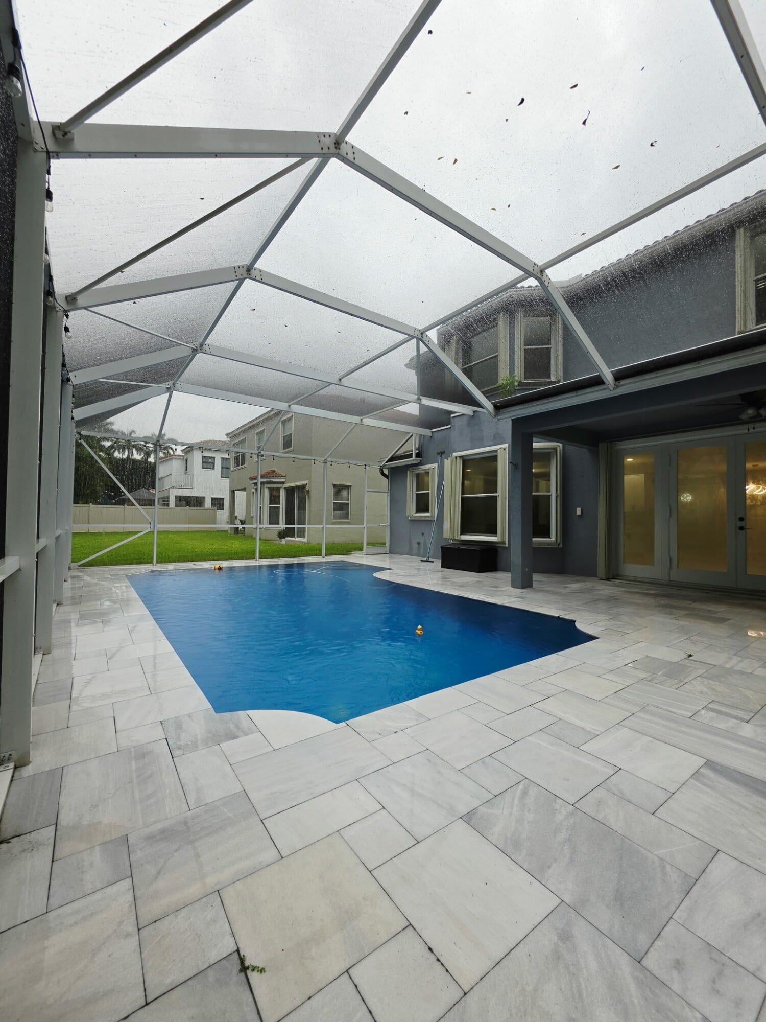 Residence photo 5