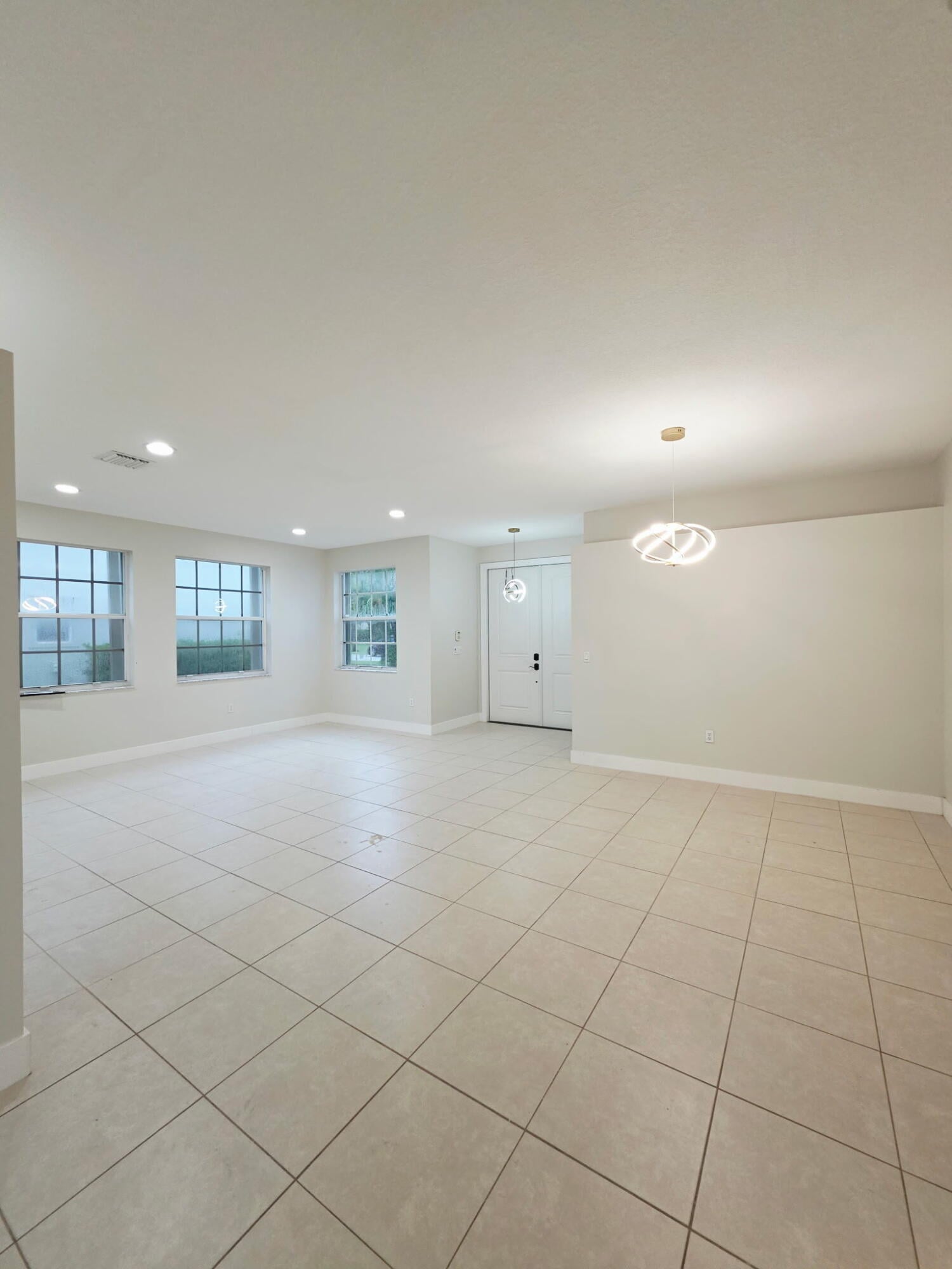  Residence photo 11