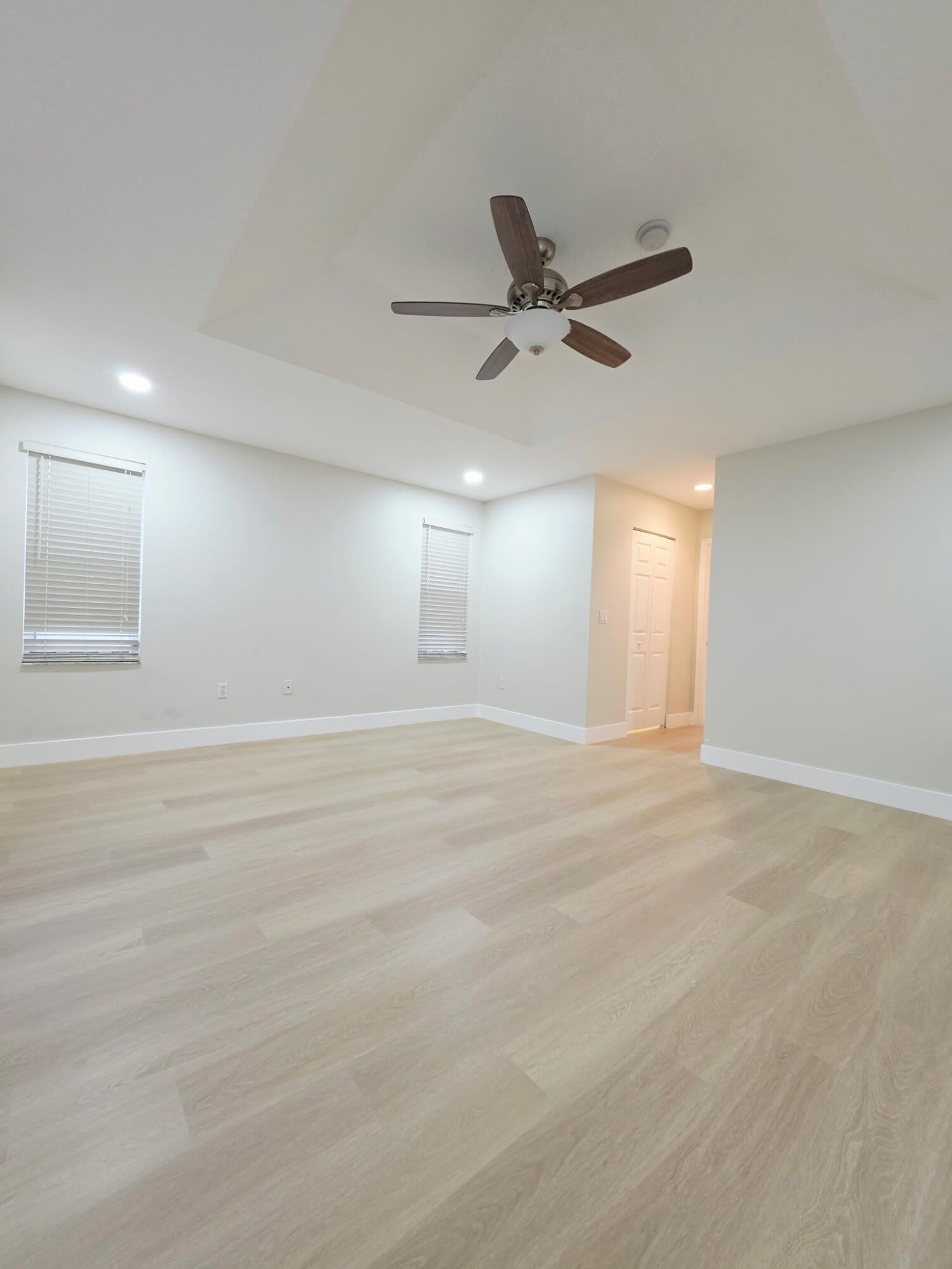  Residence photo 15
