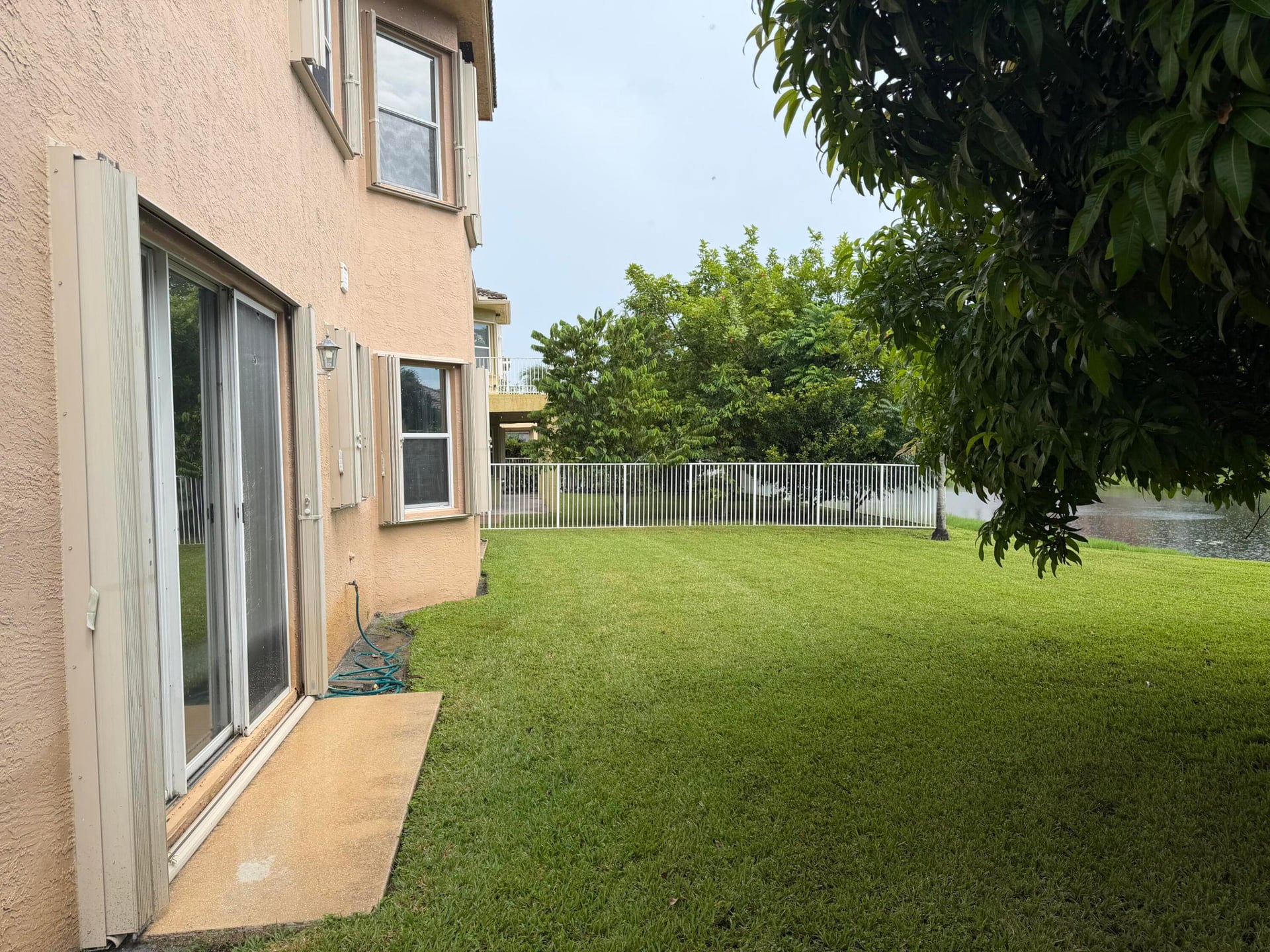  Residence photo 12