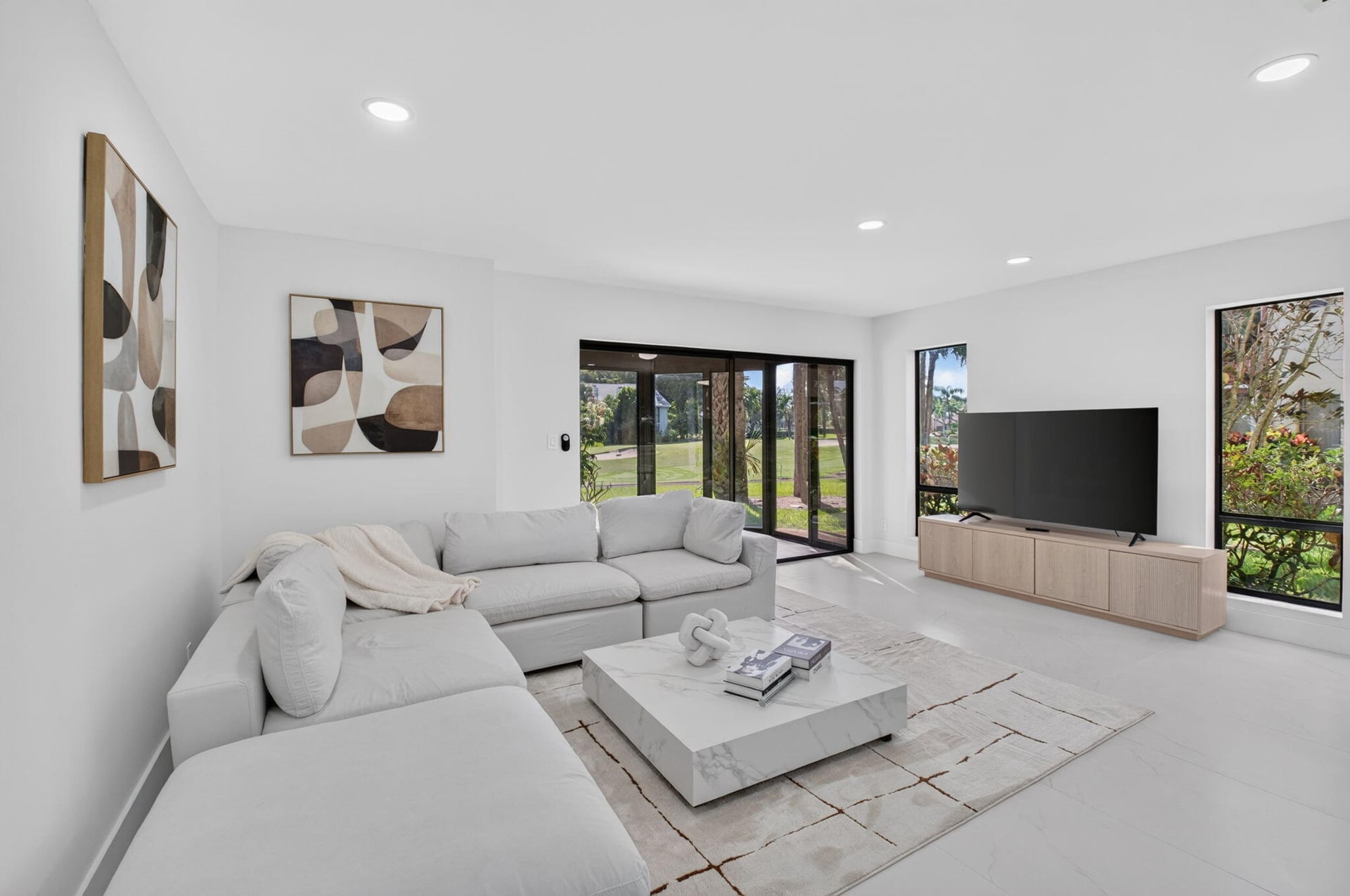 Unit 2 photo 4