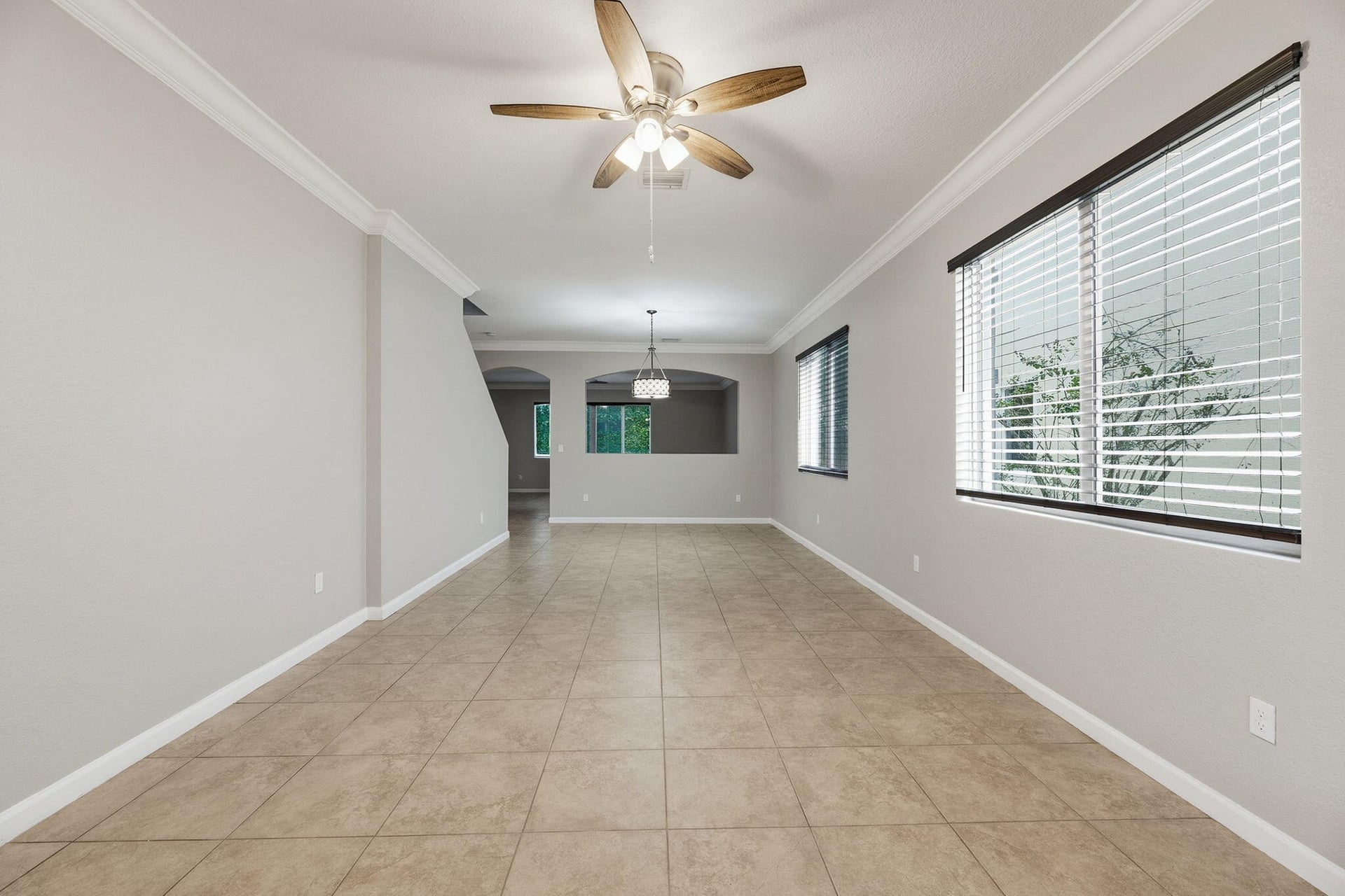  Residence photo 8
