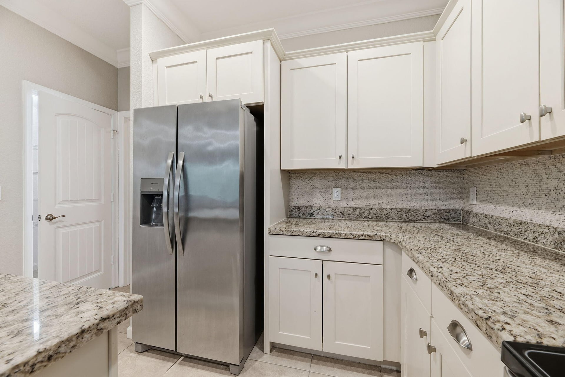  Residence photo 17