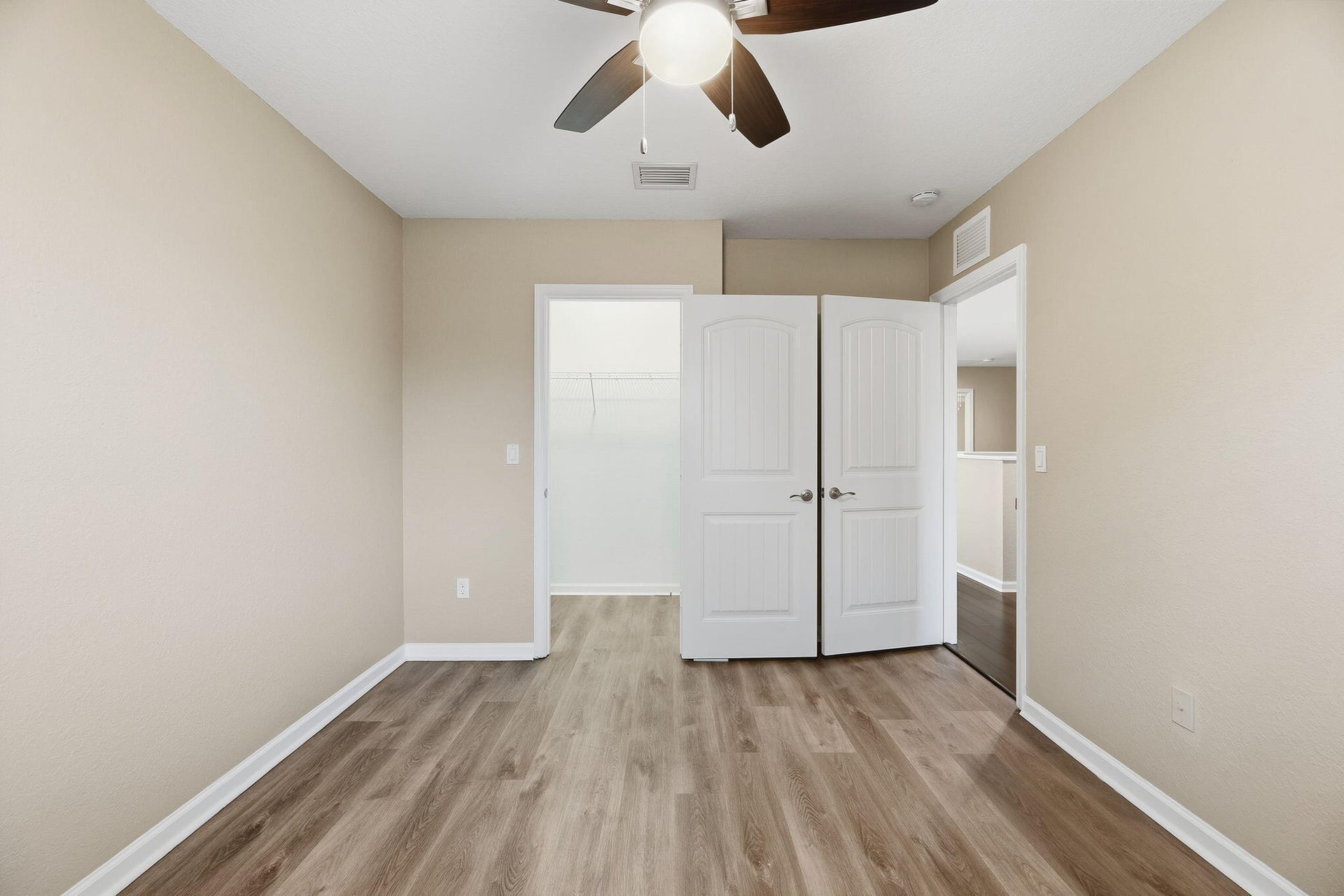  Residence photo 26