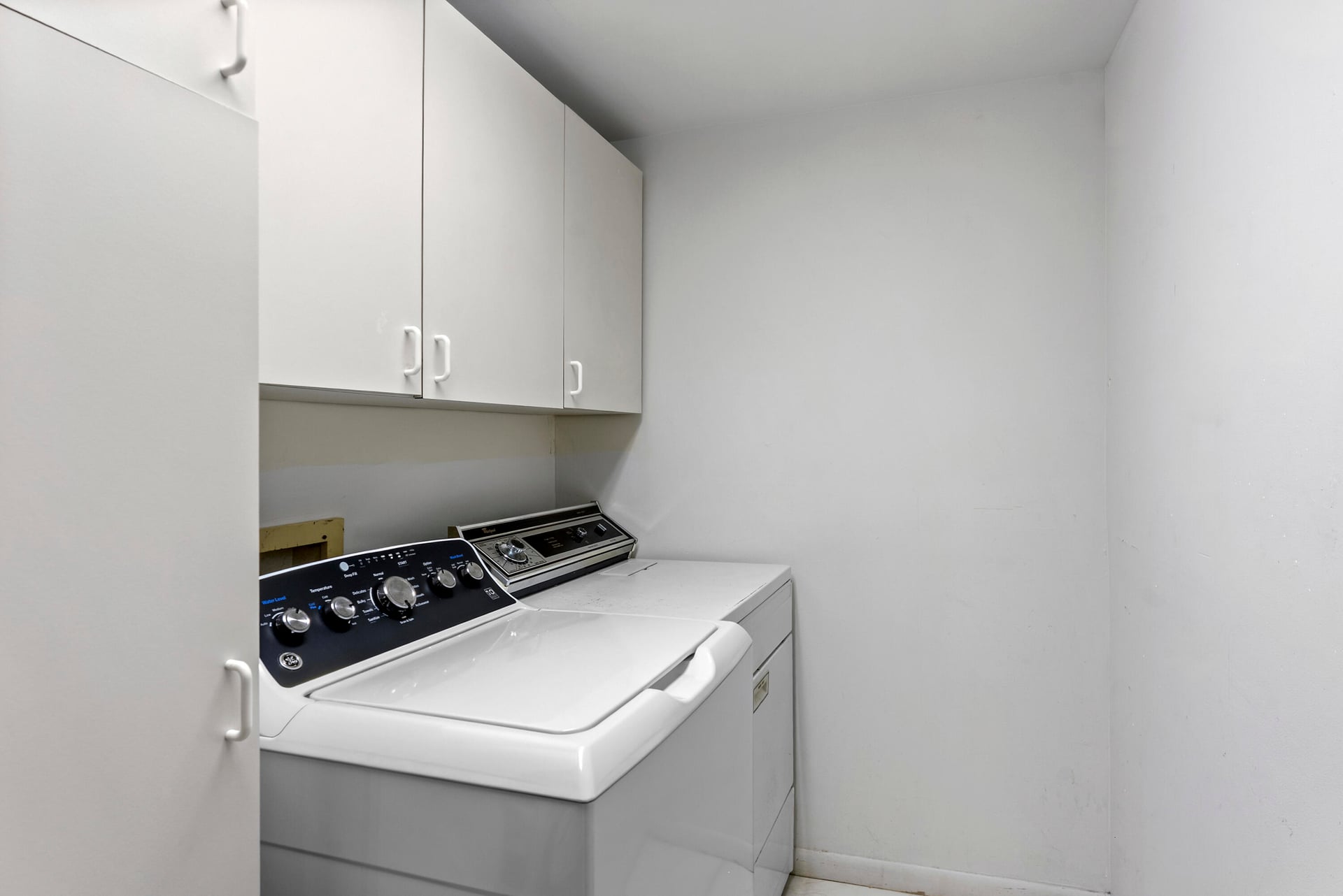 Unit 11 photo 31