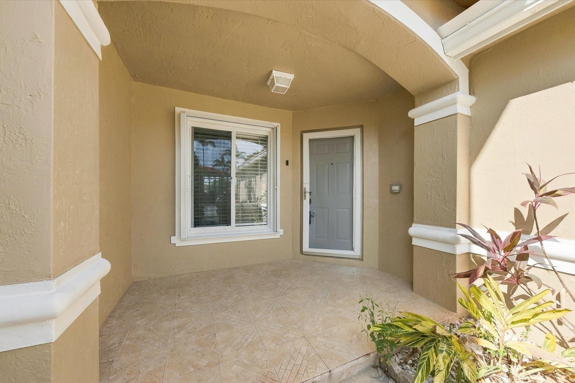 Residence photo 5