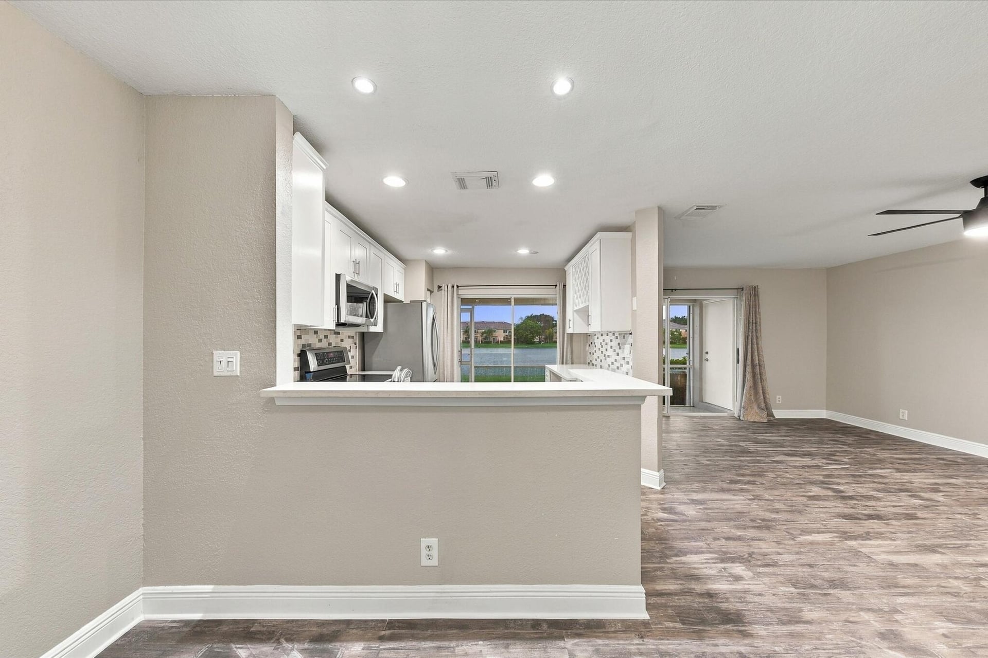 Residence photo 17