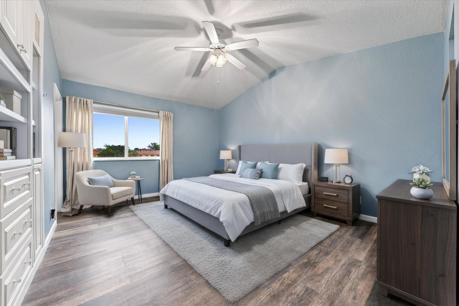 Residence photo 24