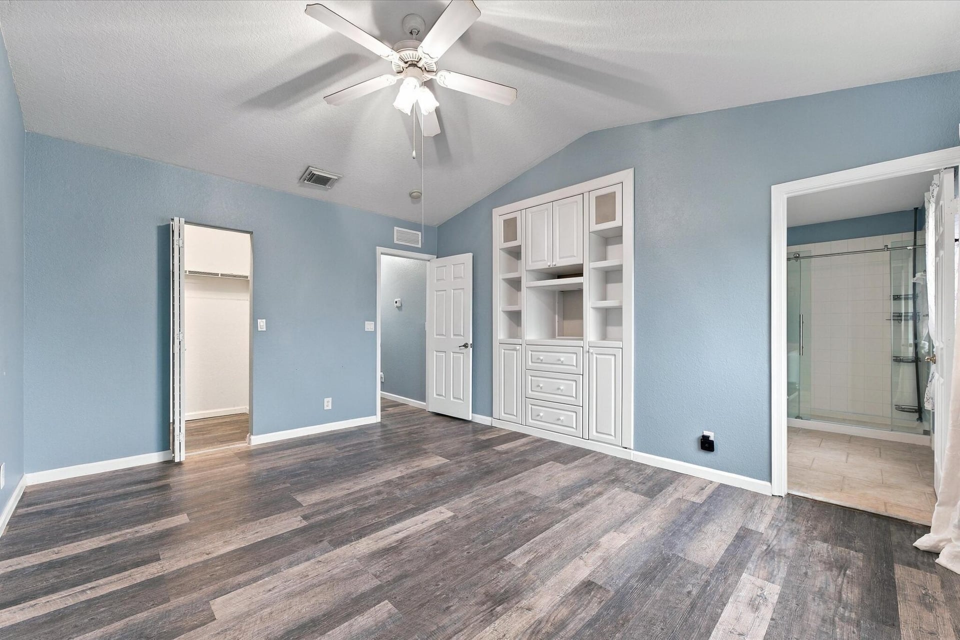 Residence photo 26