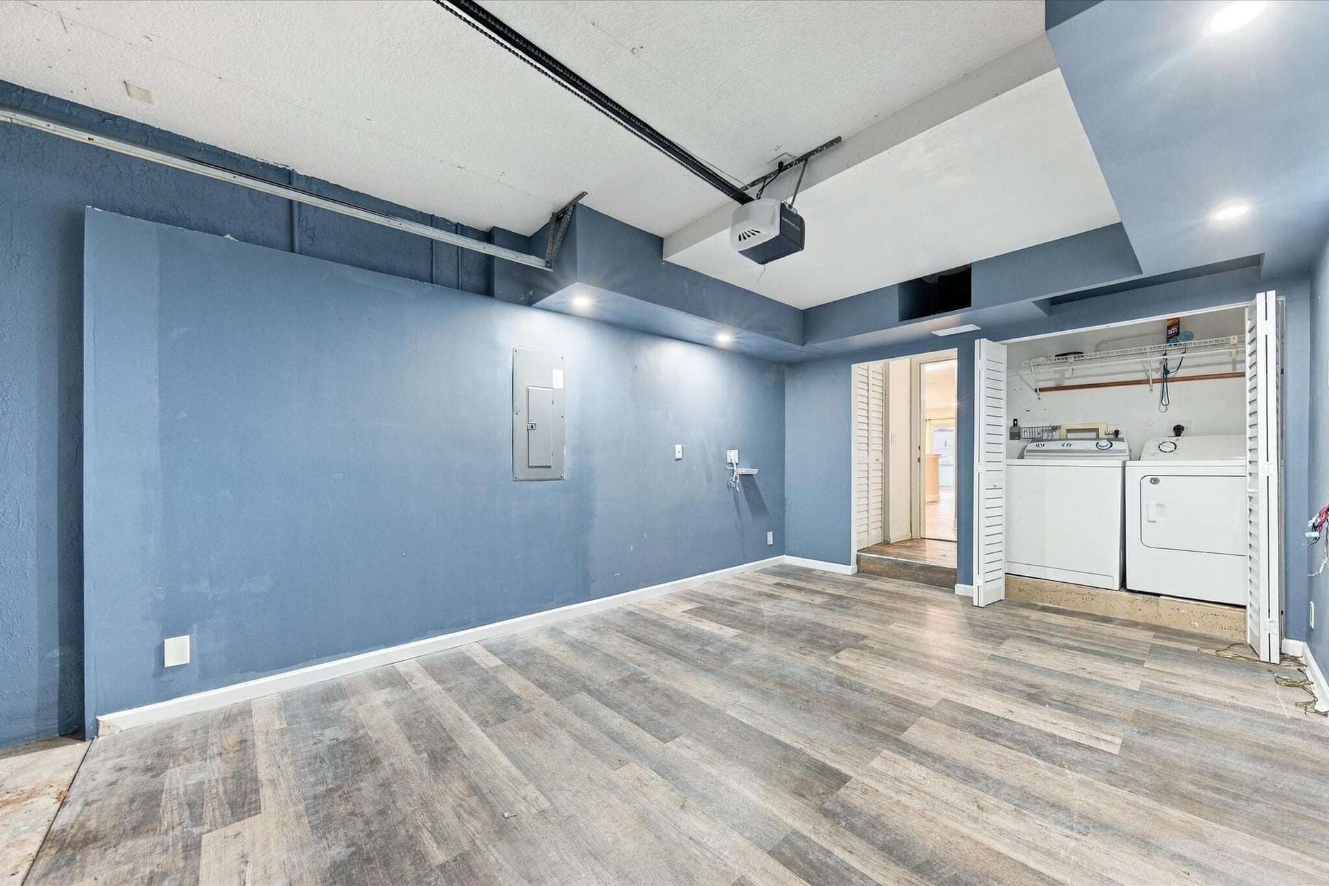 Residence photo 32