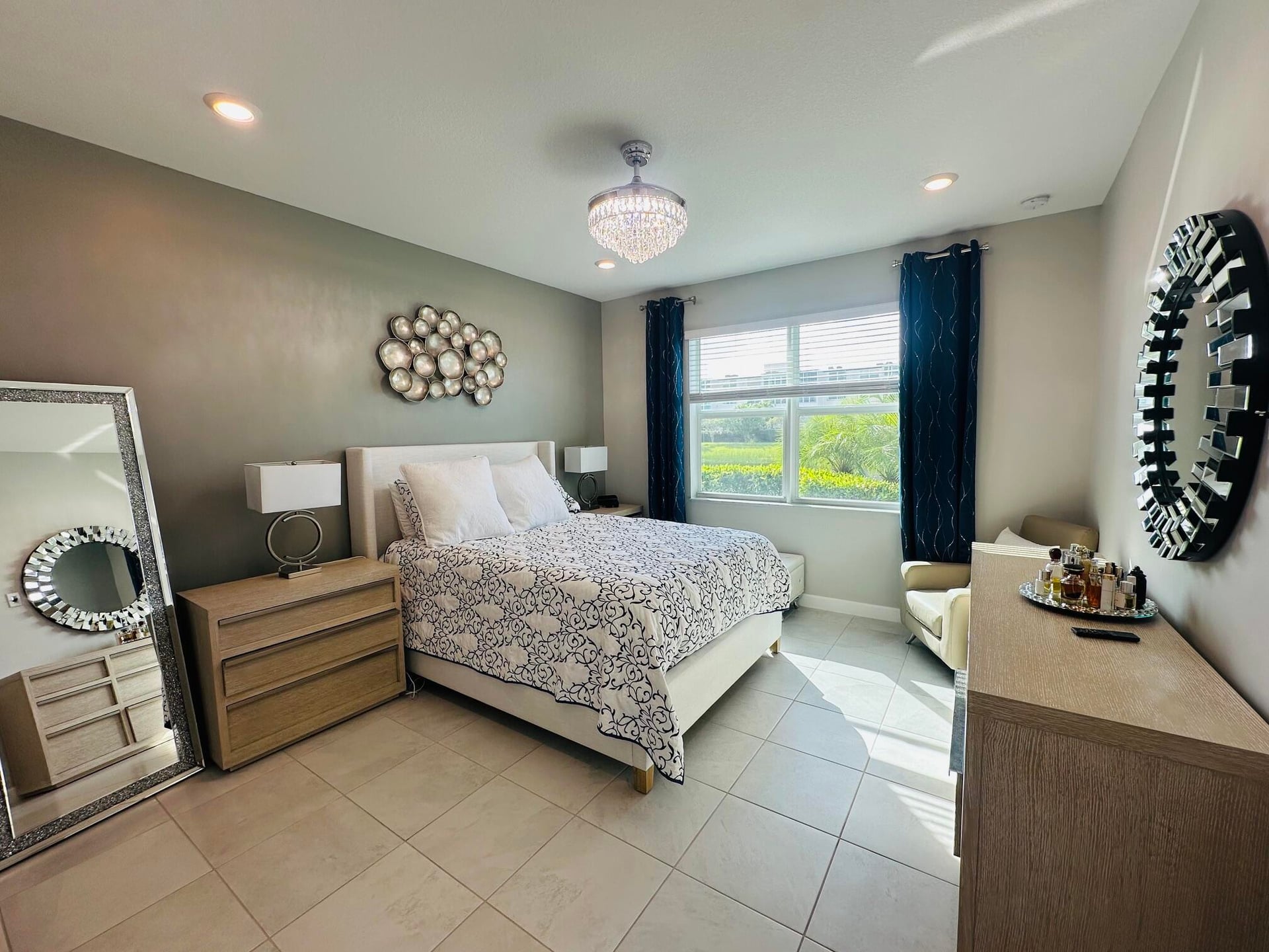 Residence photo 9