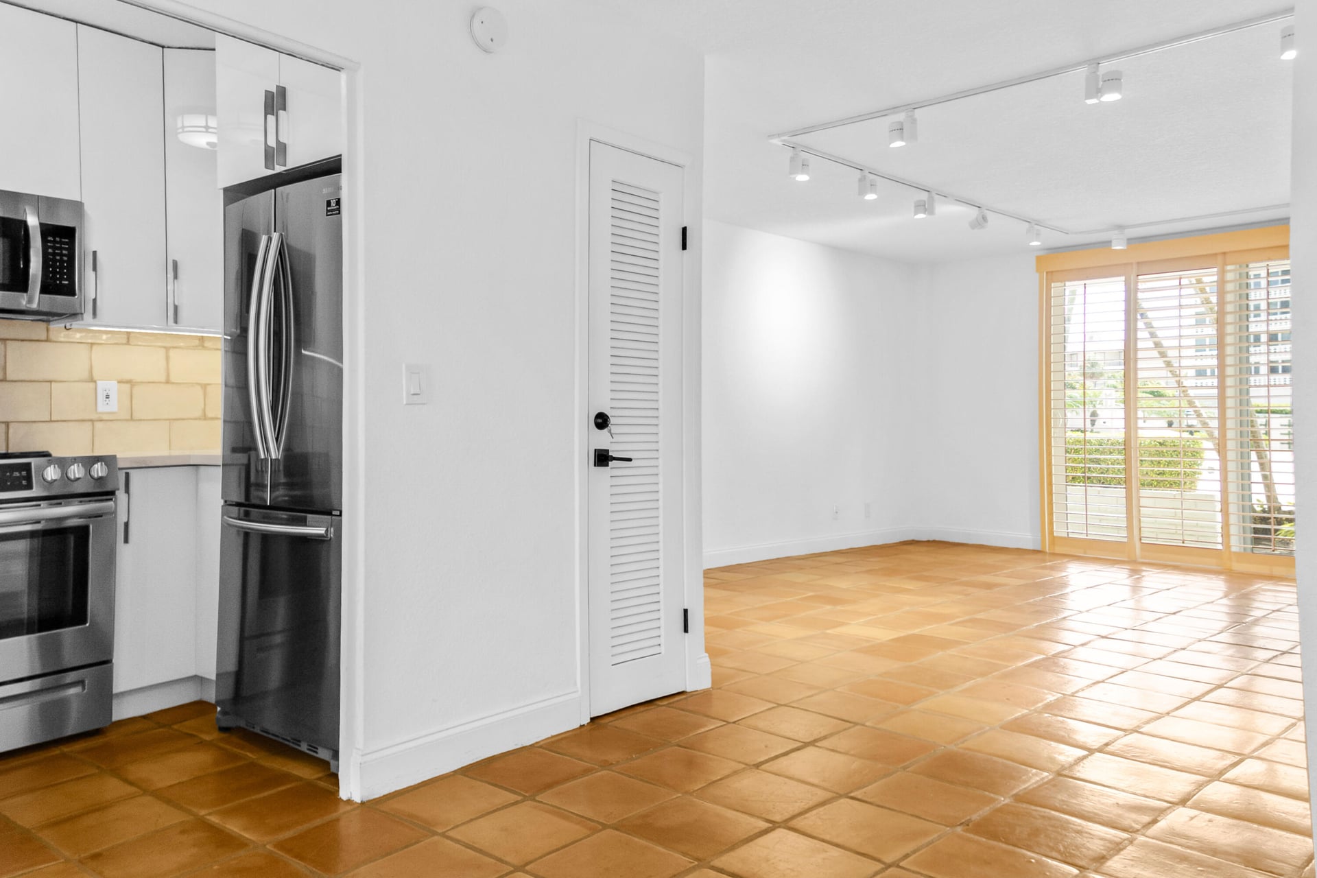 North End Palm Beach Unit 107 photo 12