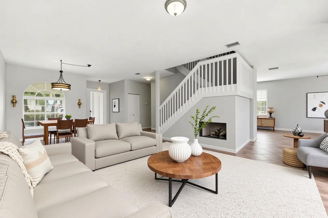  Residence photo 5