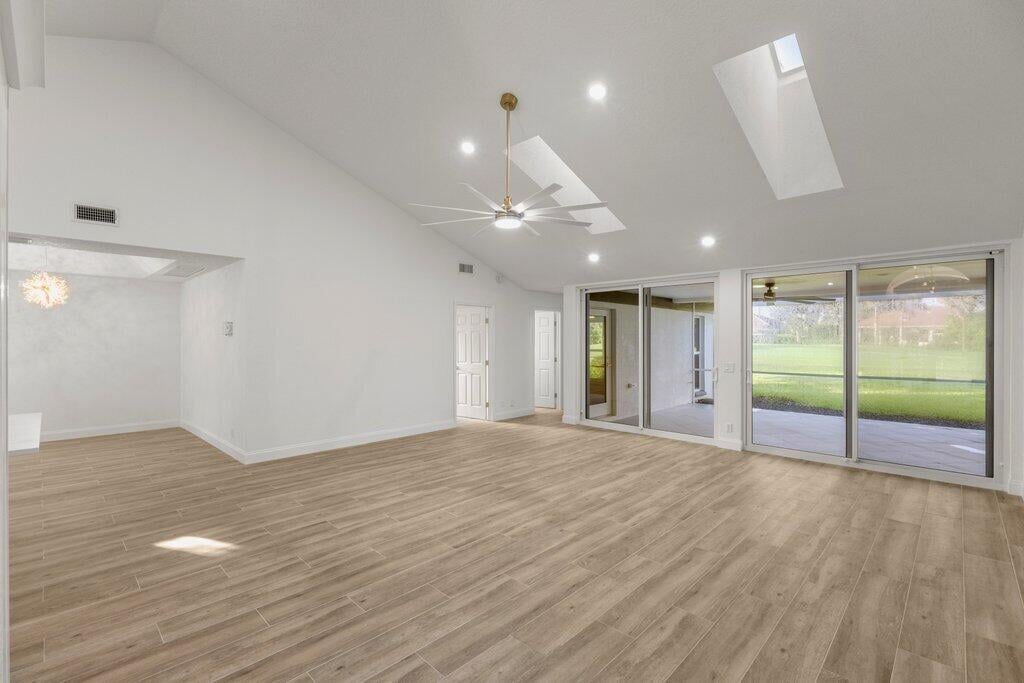 PGA National Palm Beach Gardens Residence photo 12