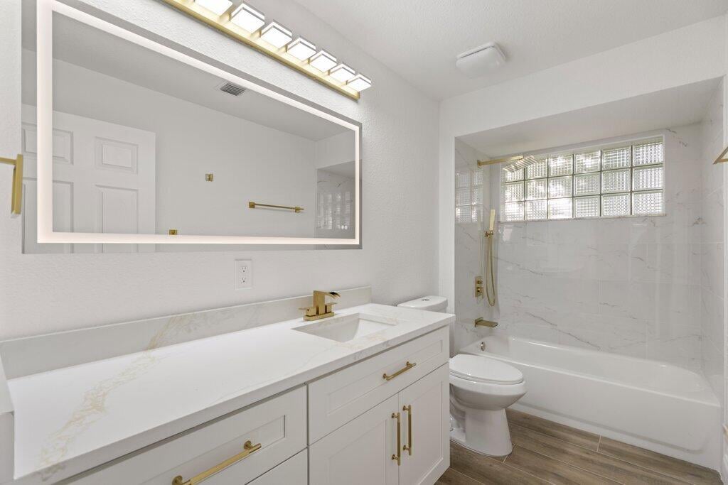 PGA National Palm Beach Gardens Residence photo 34
