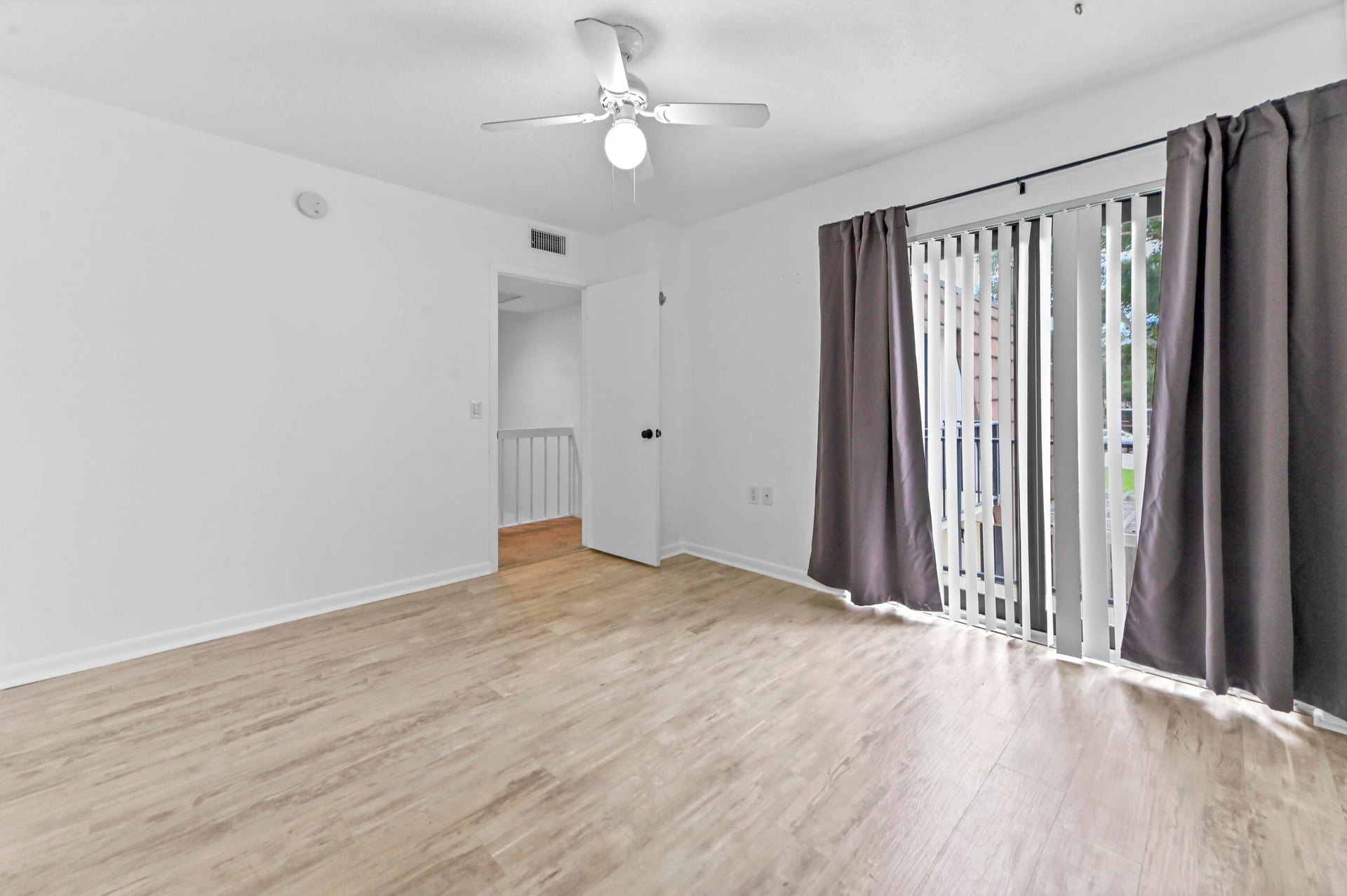  Residence photo 19