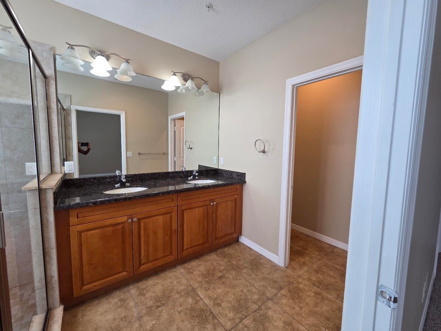  Residence photo 20