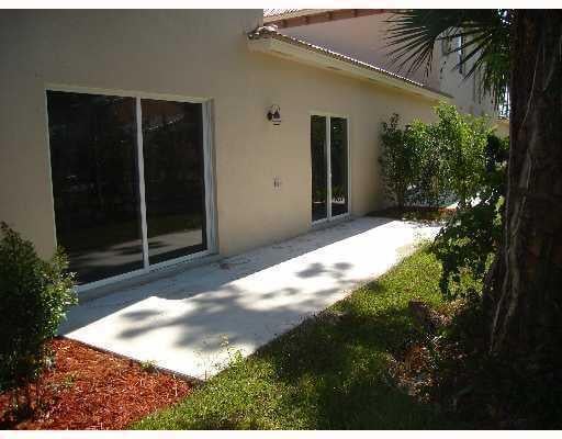  Residence photo 27