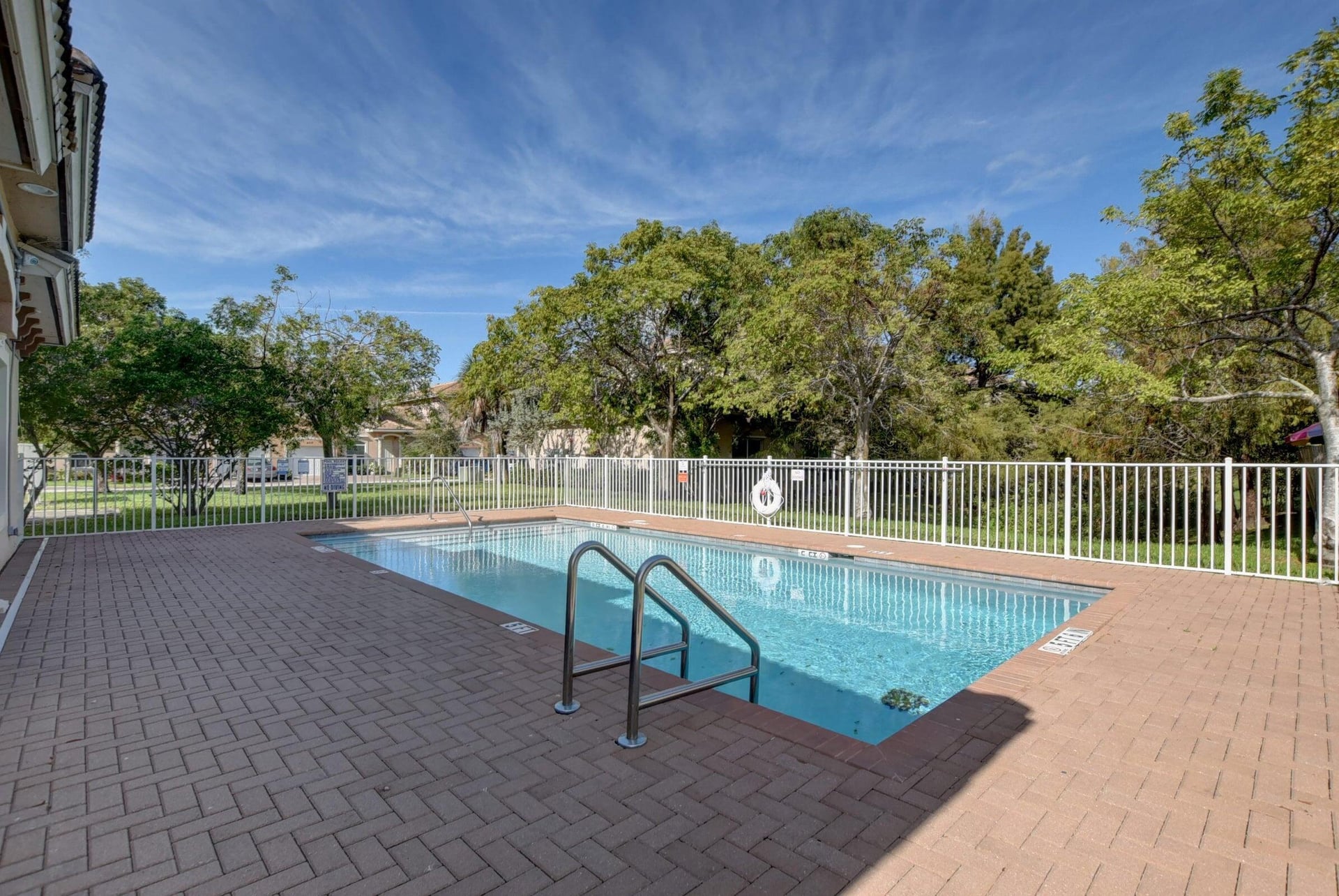  Residence photo 31