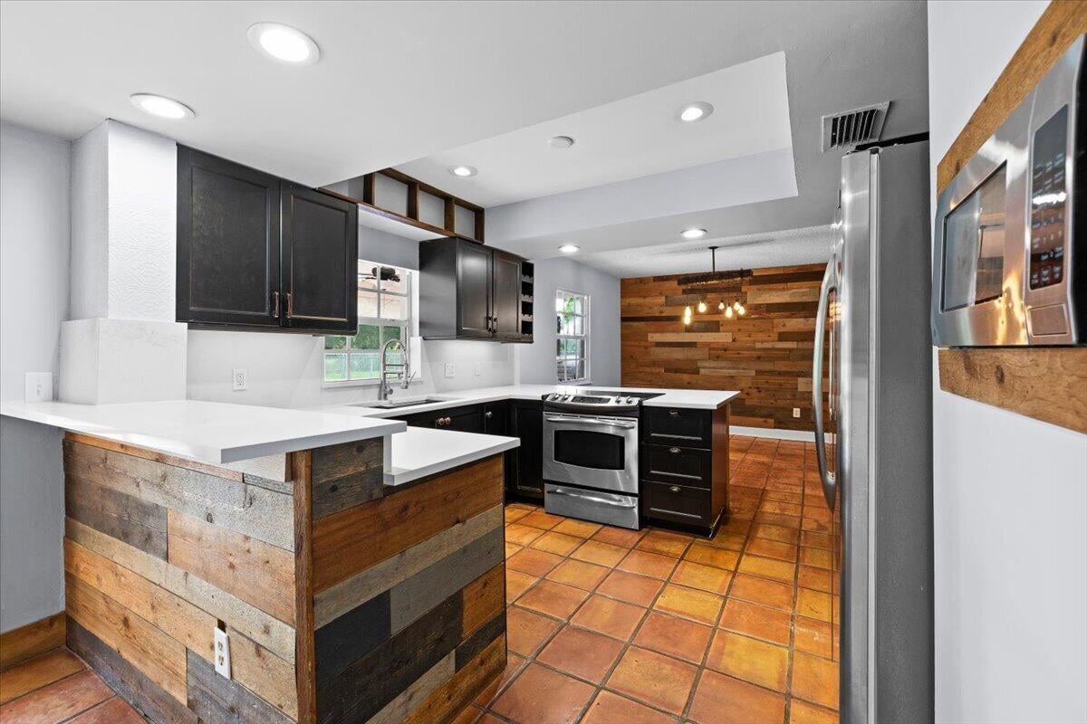 Residence photo 12