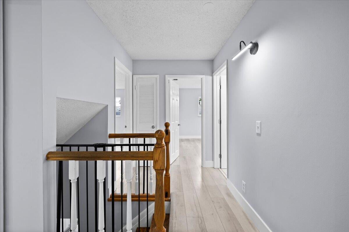 Residence photo 20