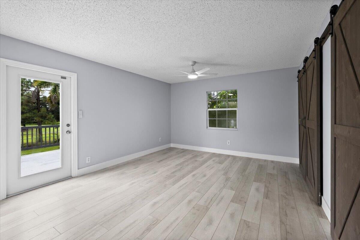 Residence photo 21