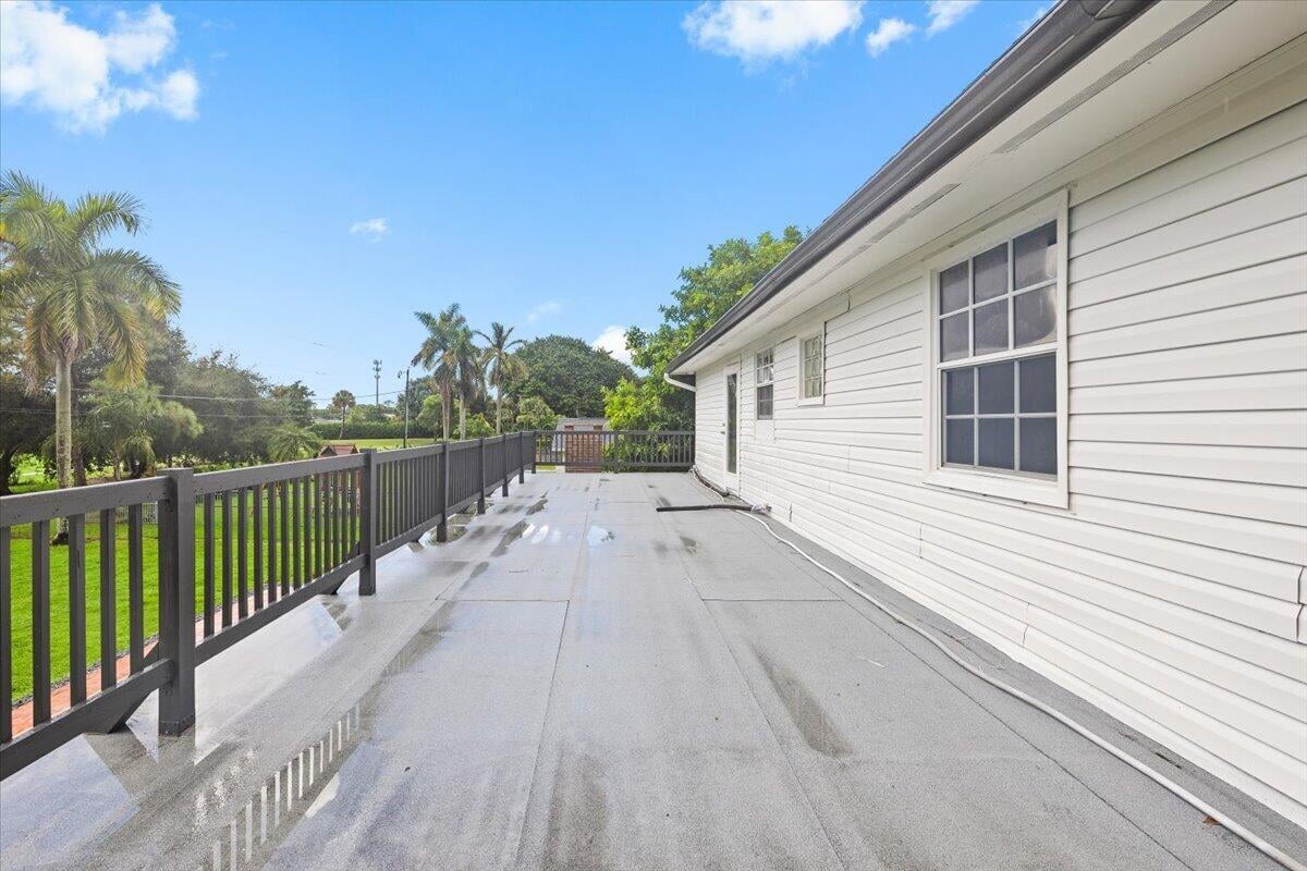 Residence photo 27