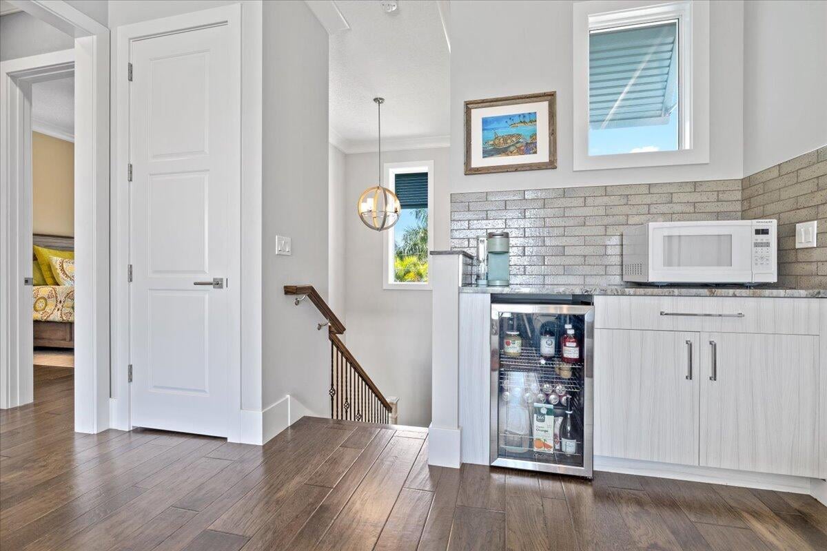  Residence photo 32
