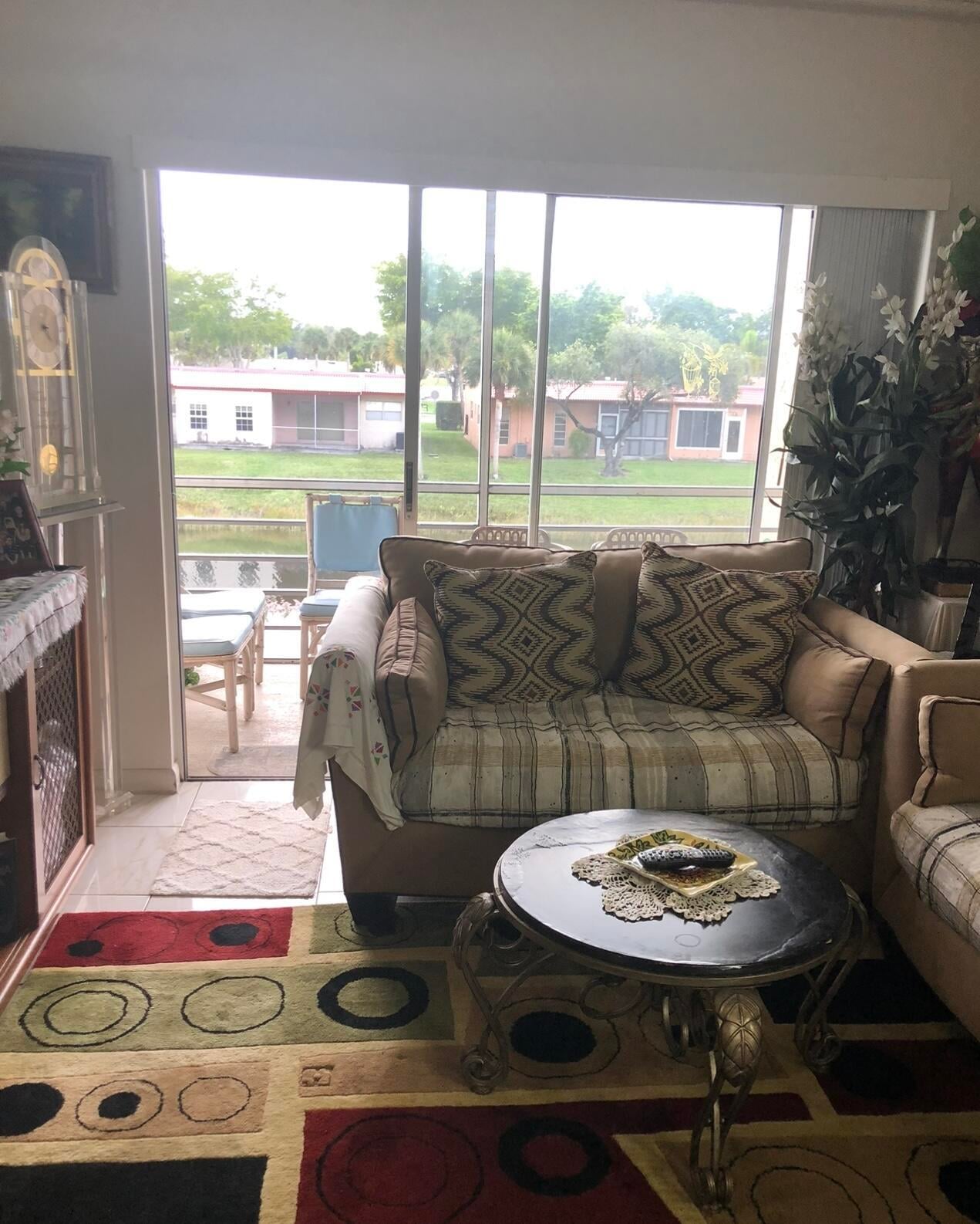  Residence photo 14