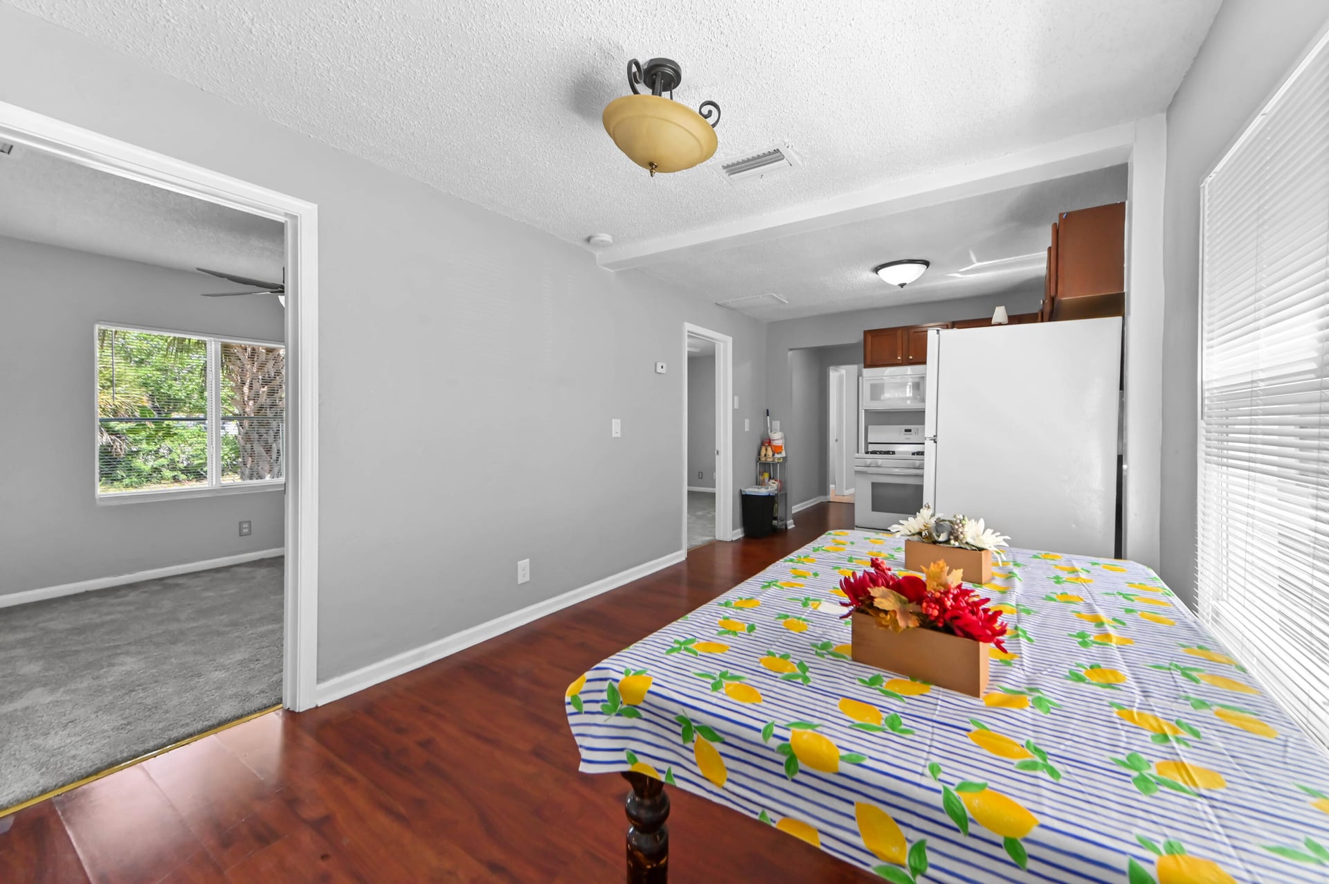  Residence photo 12