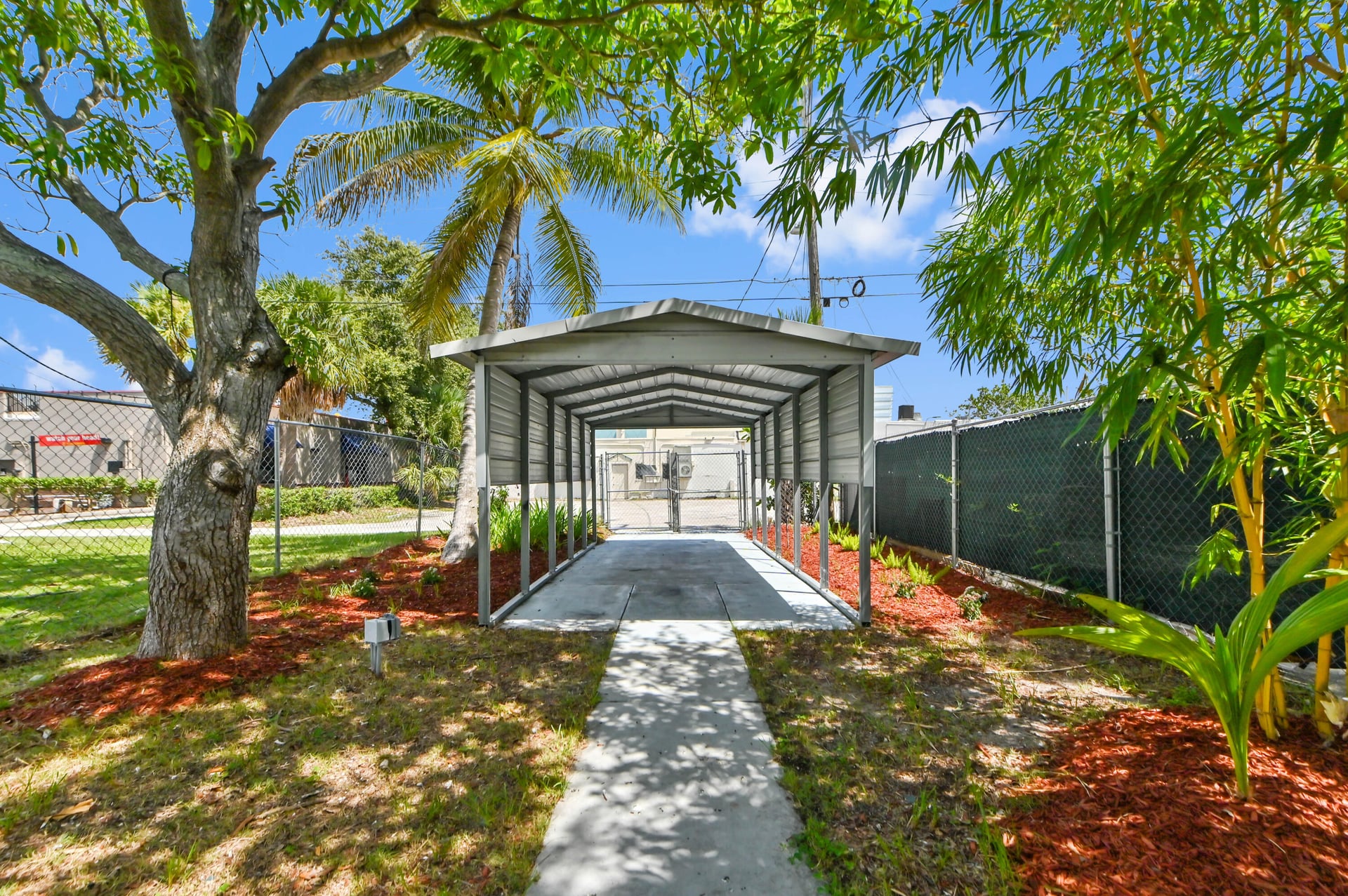  Residence photo 26