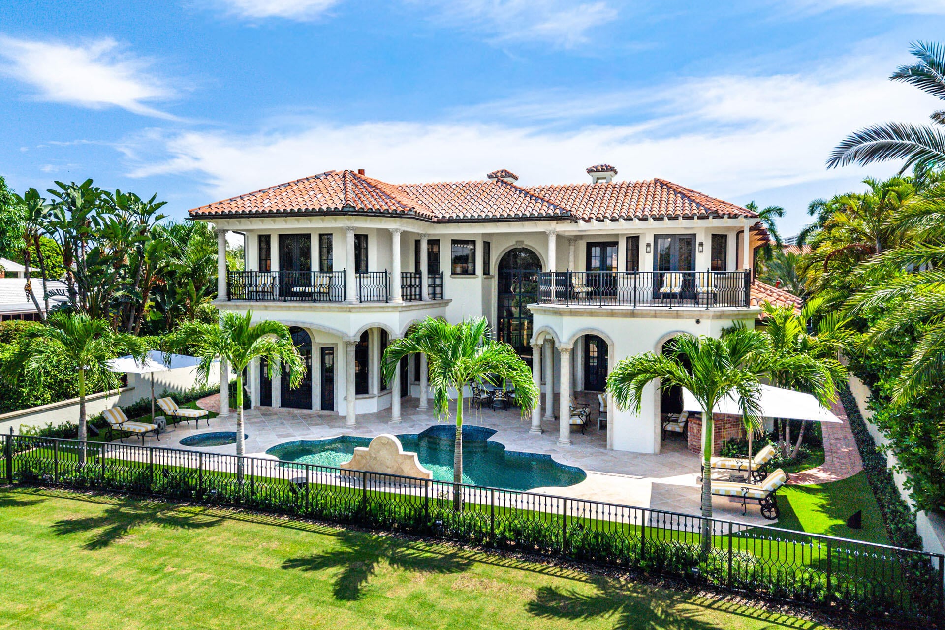 Royal Palm Yacht and Country Club Residence photo 6