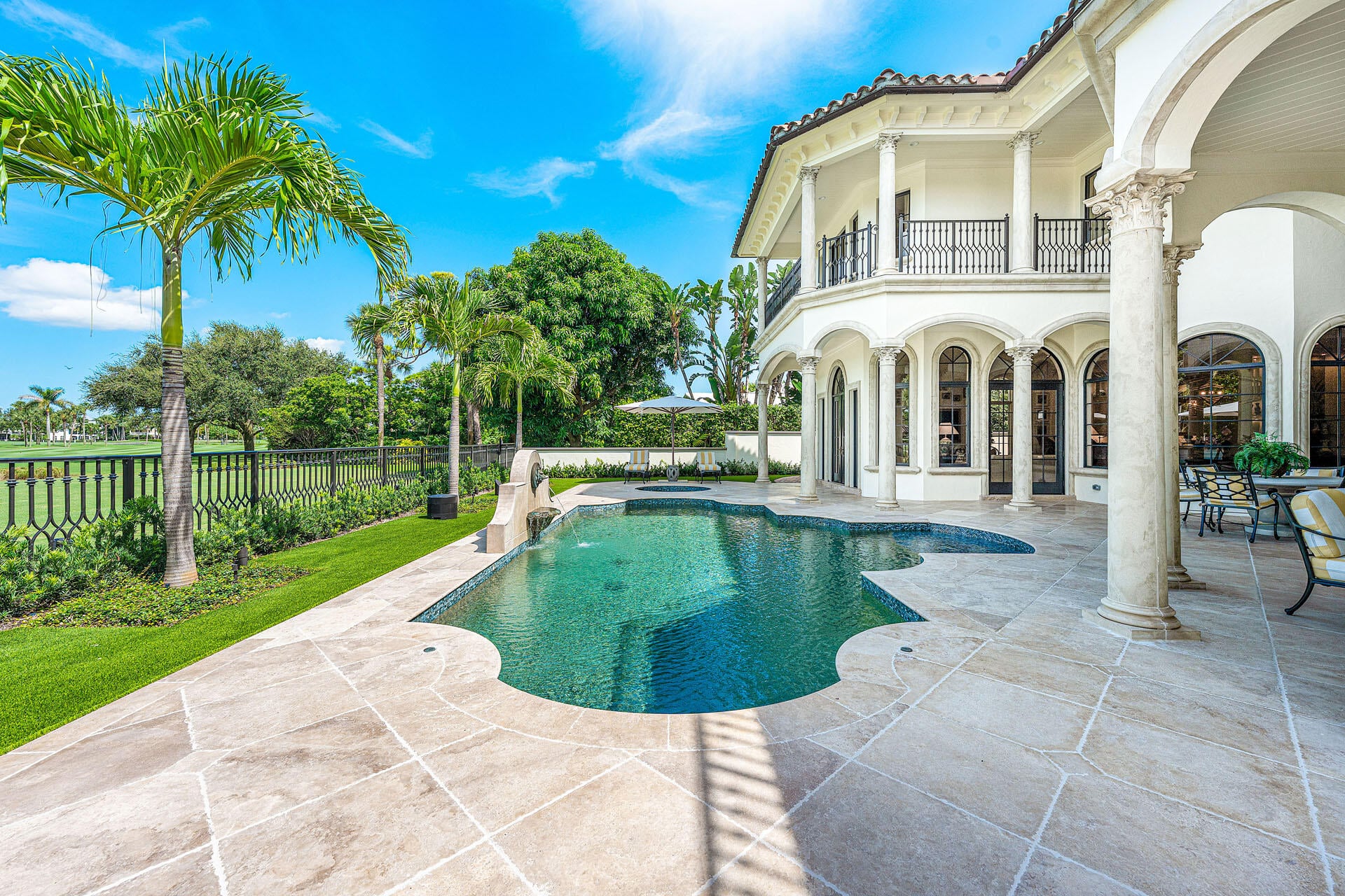 Royal Palm Yacht and Country Club Residence photo 24