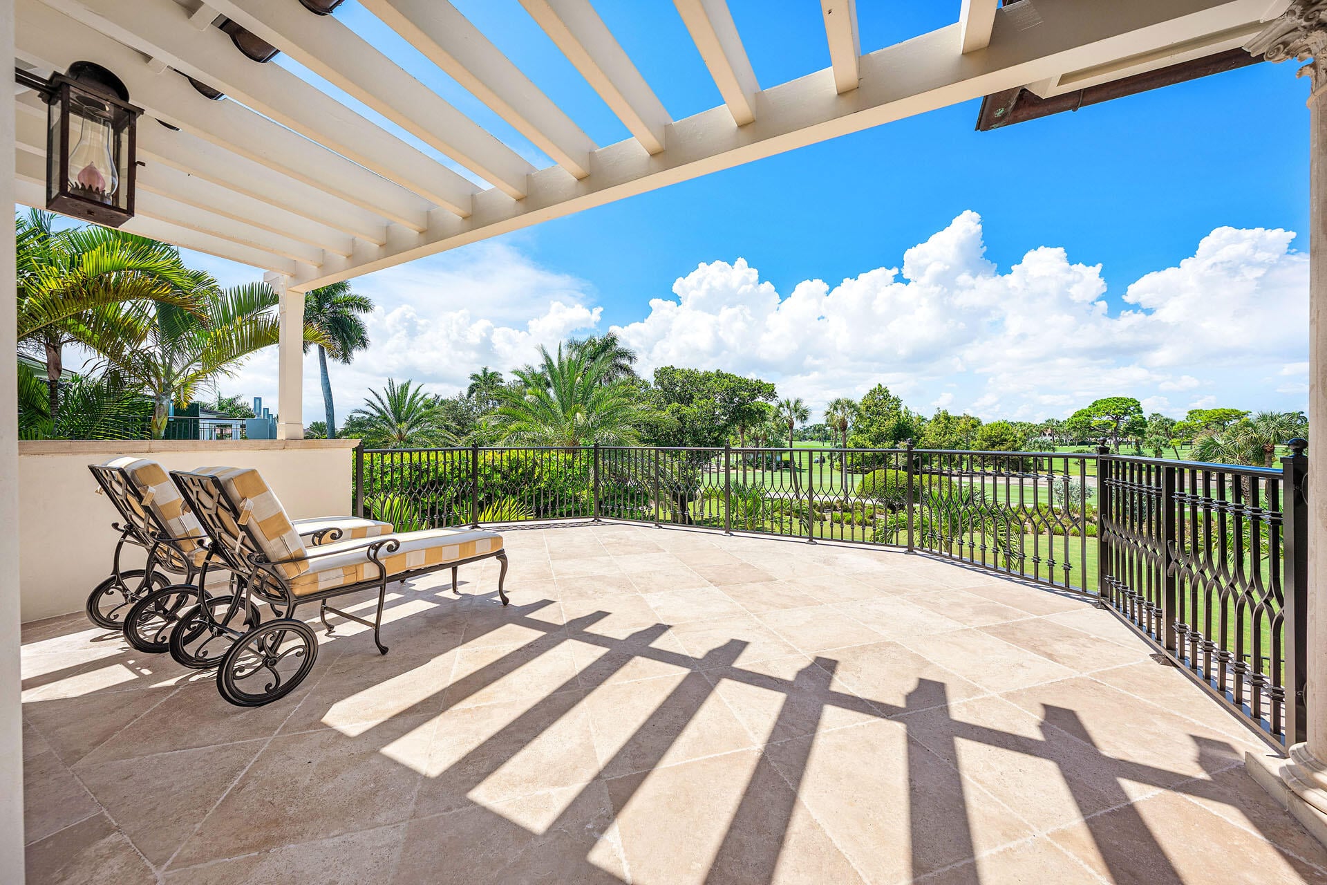 Royal Palm Yacht and Country Club Residence photo 61
