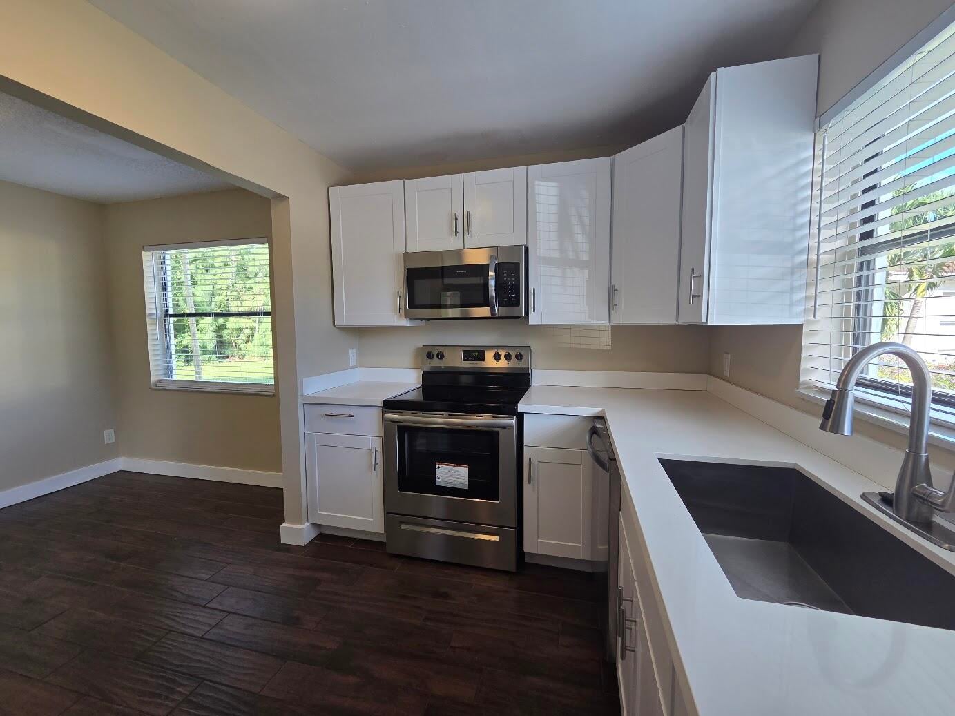  Residence photo 6
