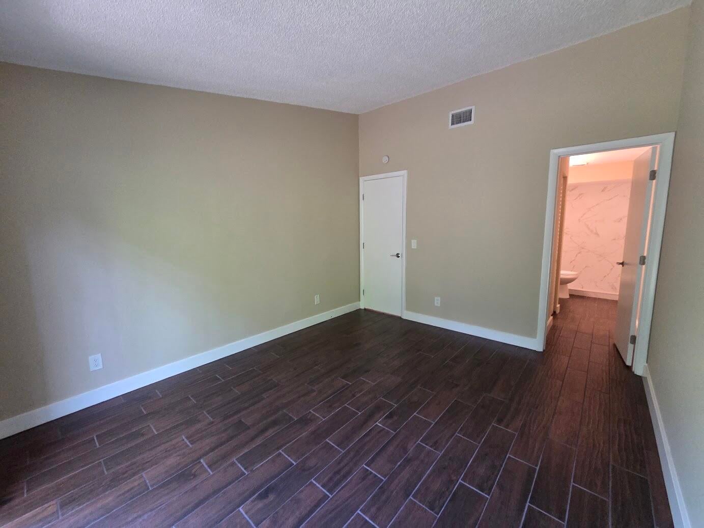  Residence photo 17