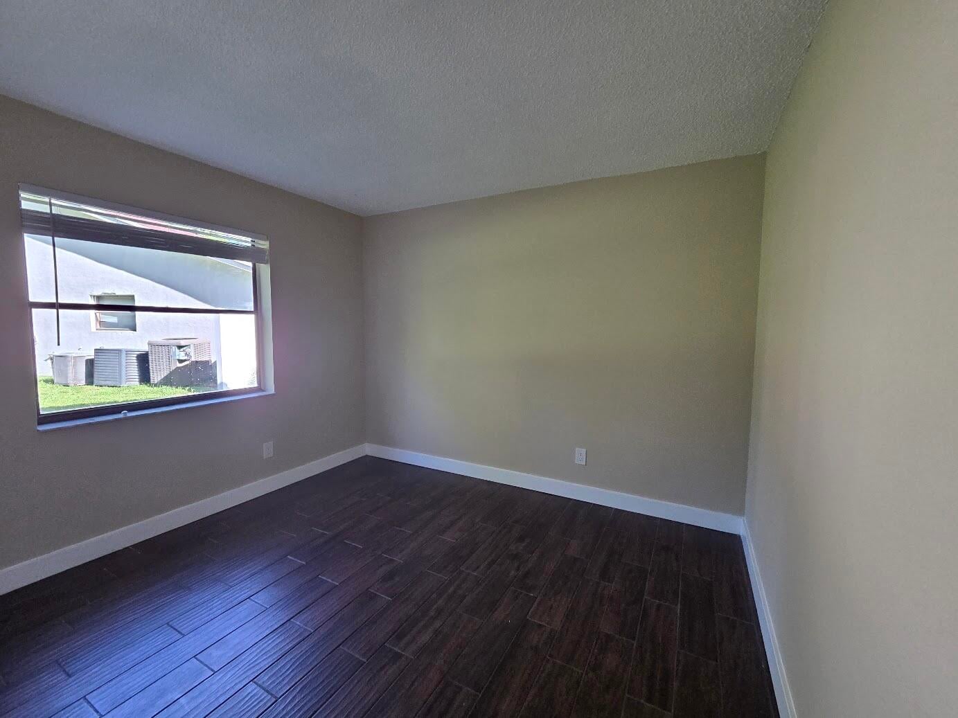  Residence photo 23
