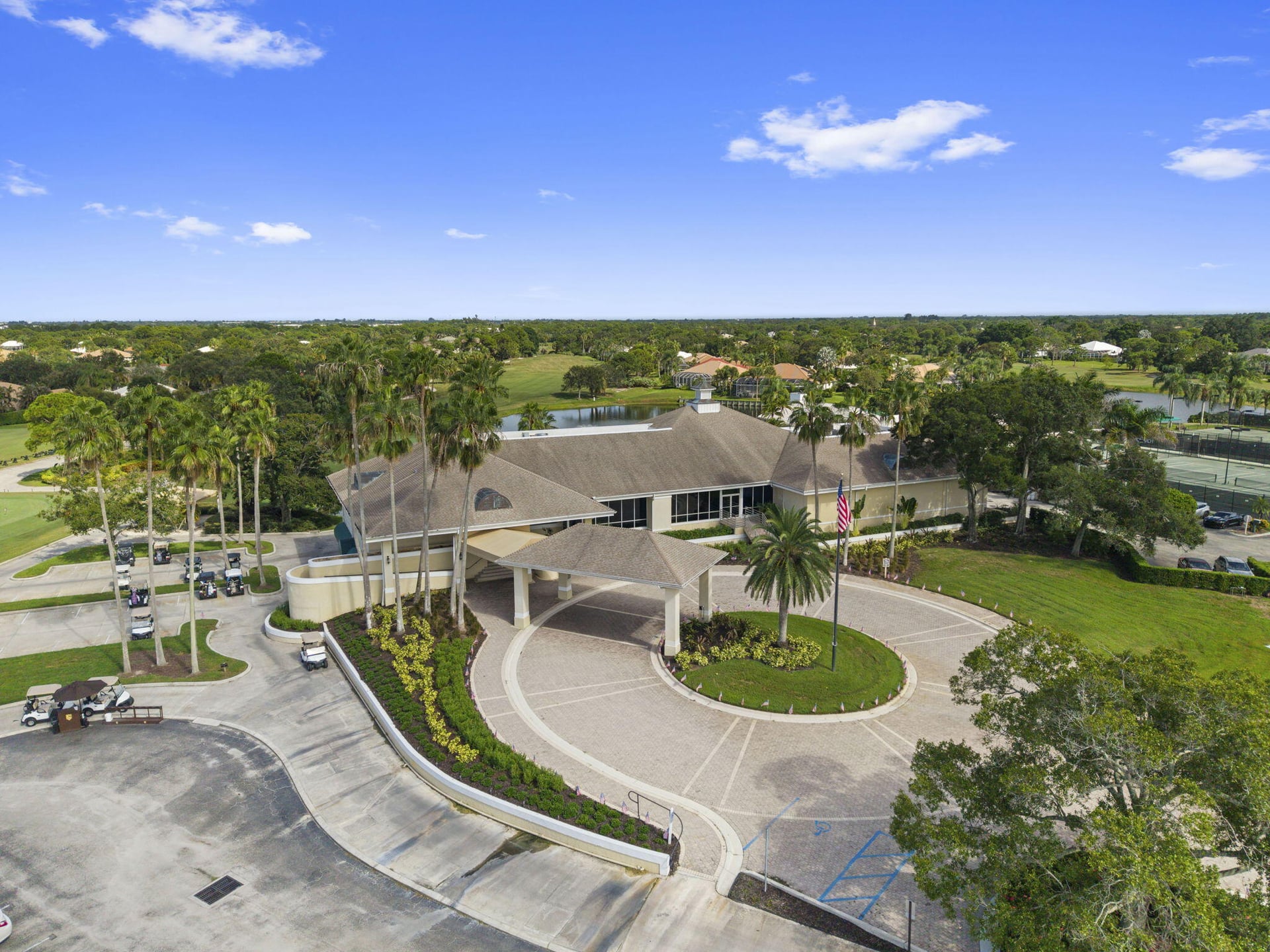 Monarch Country Club Residence photo 22