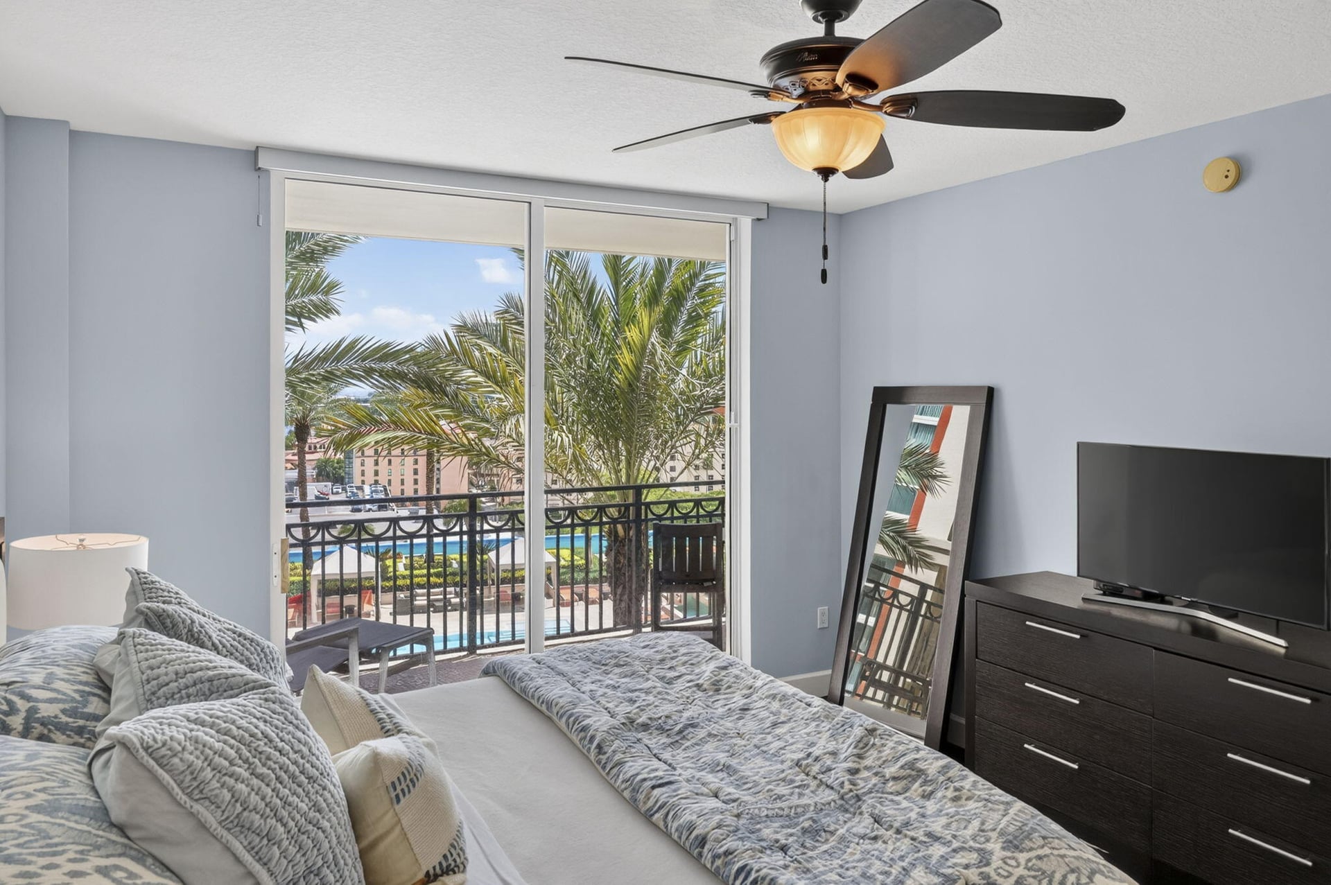 CityPlace South Tower Unit 1215 photo 8