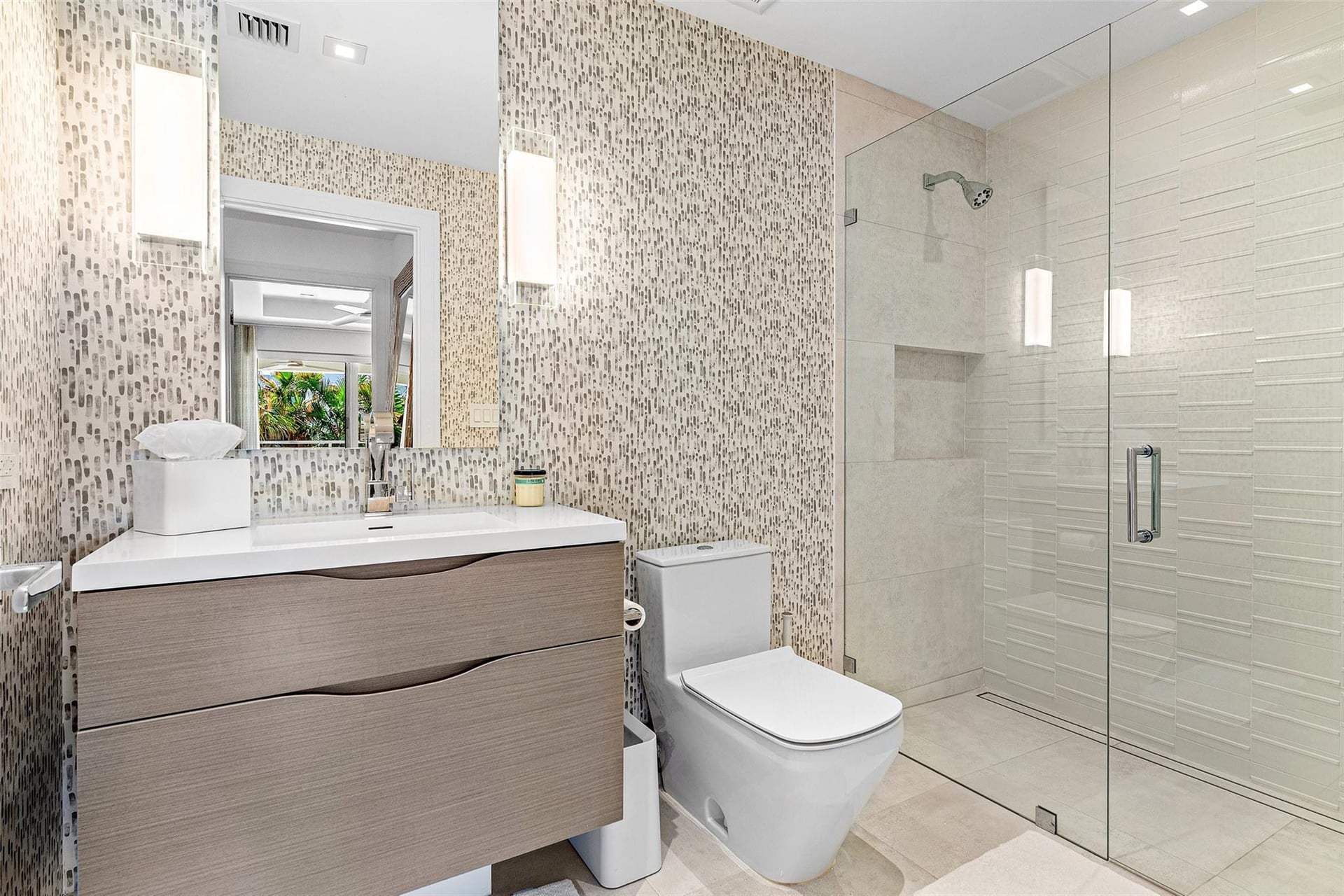 Residence photo 19