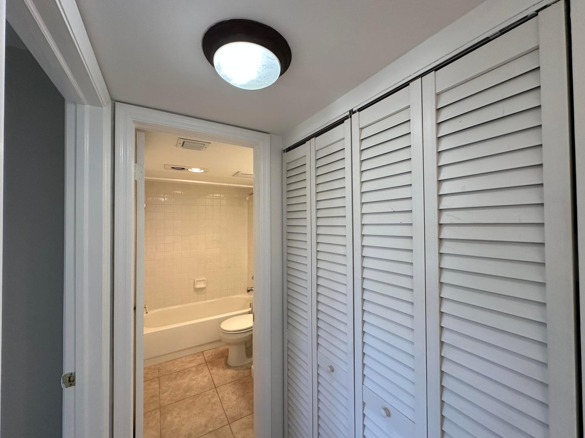  Unit 202 photo 17