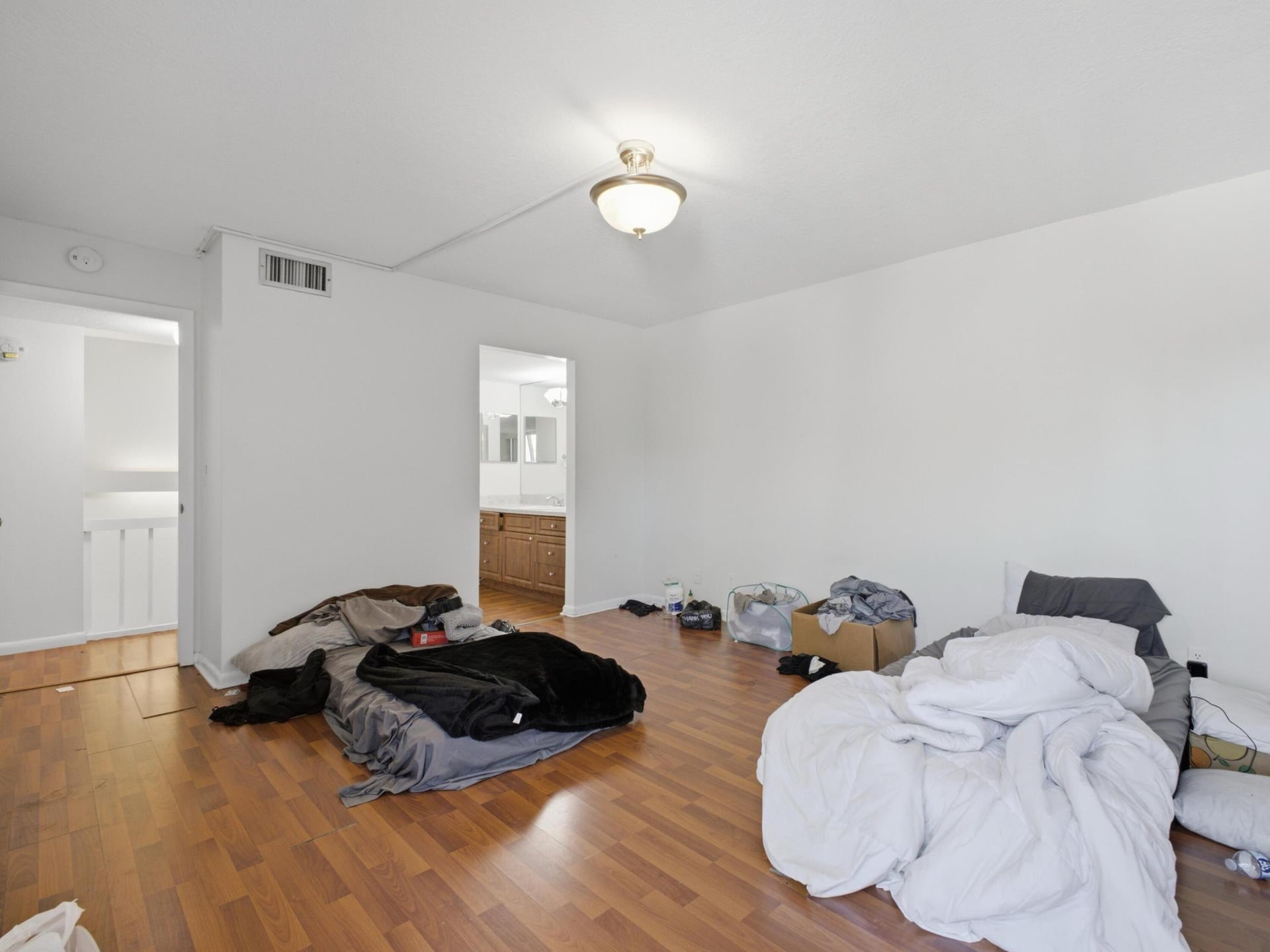 Unit A photo 23