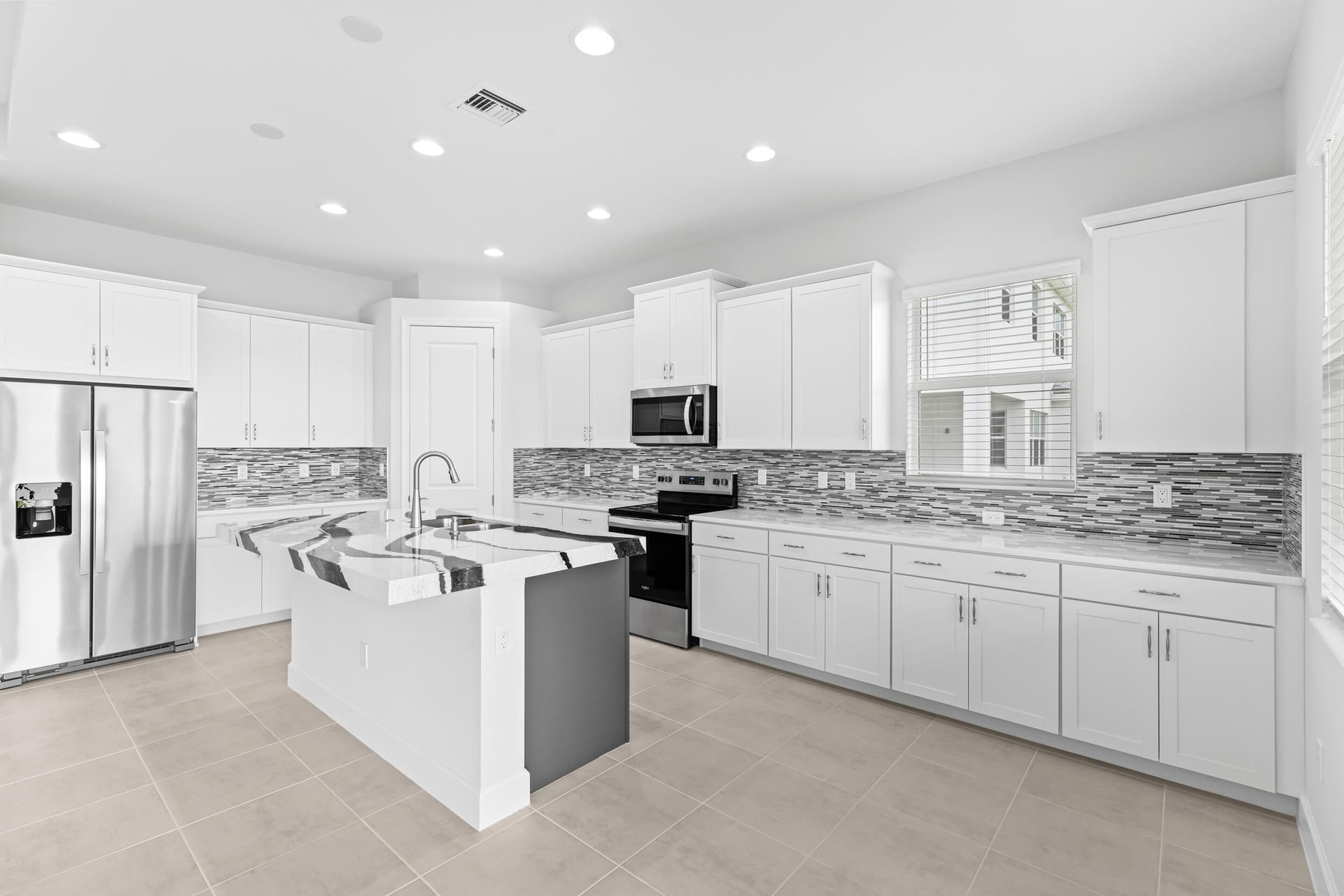 Residence photo 15