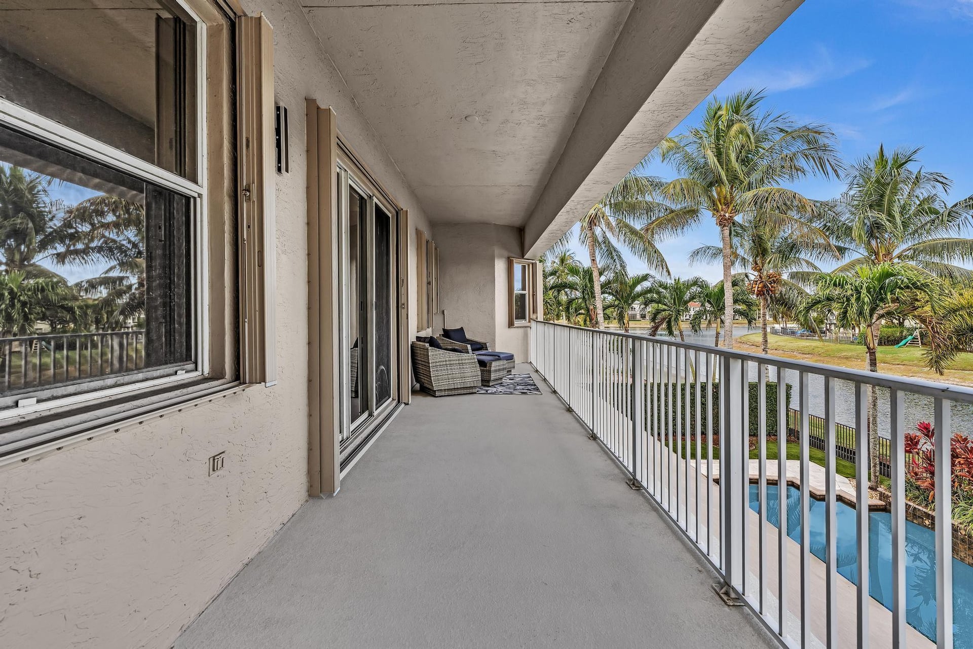 Residence photo 64