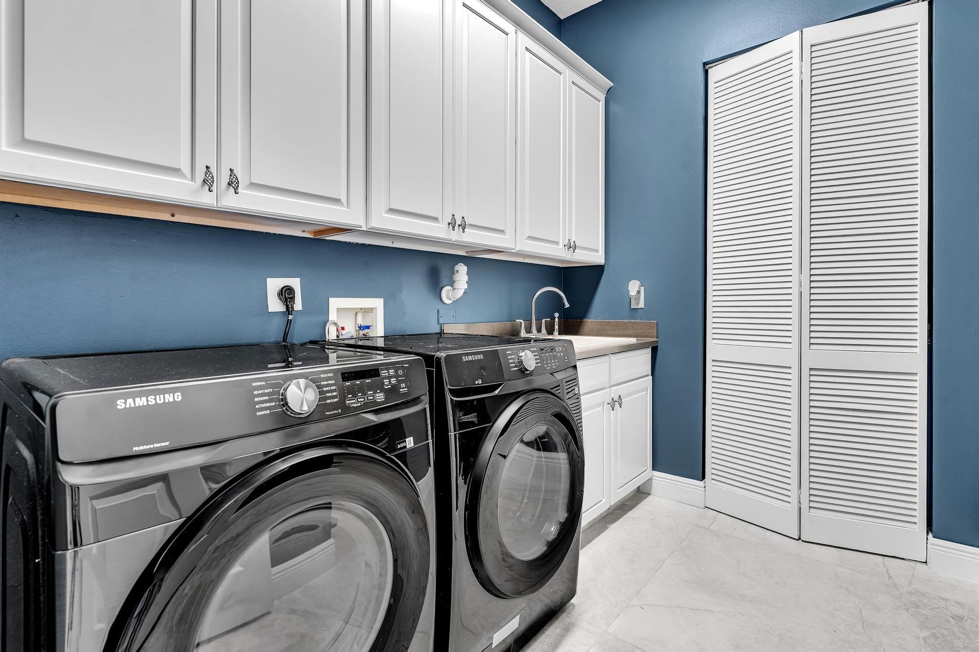 Residence photo 72