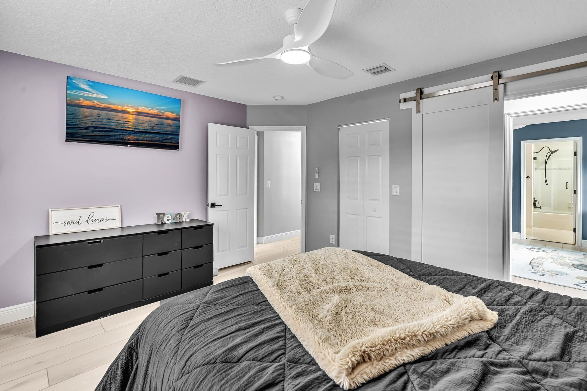 Residence photo 85