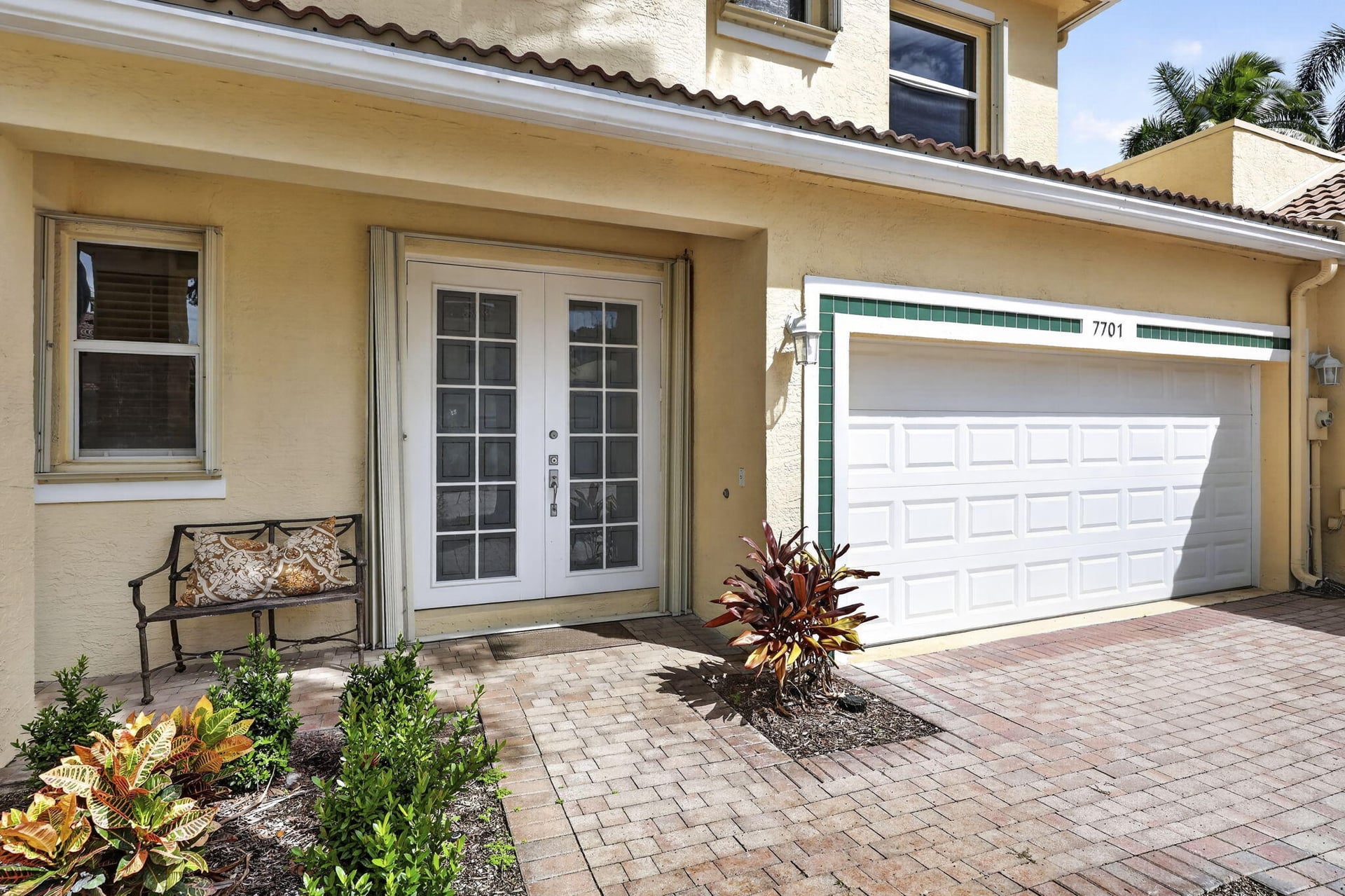  Residence photo 5