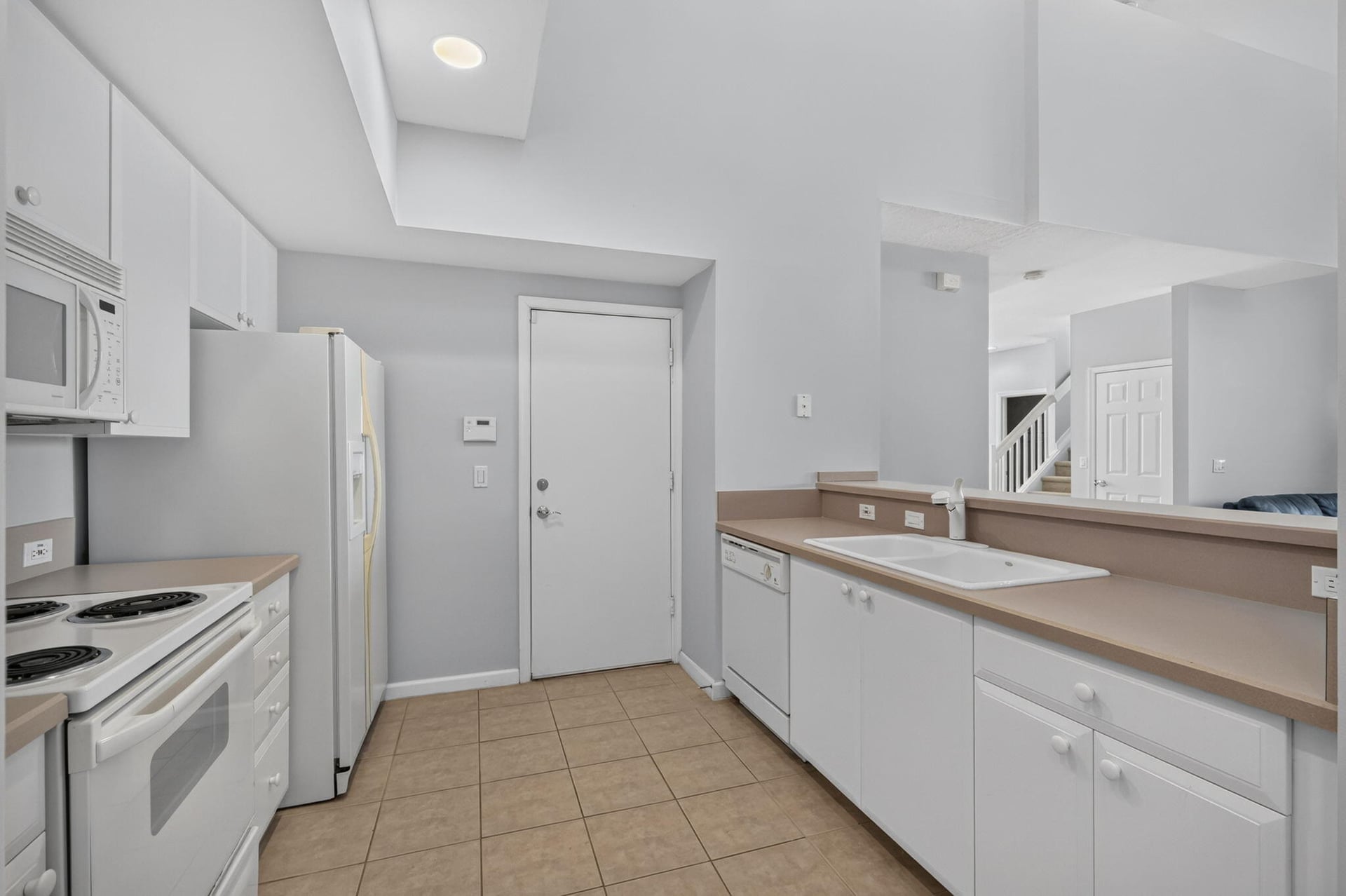  Residence photo 16