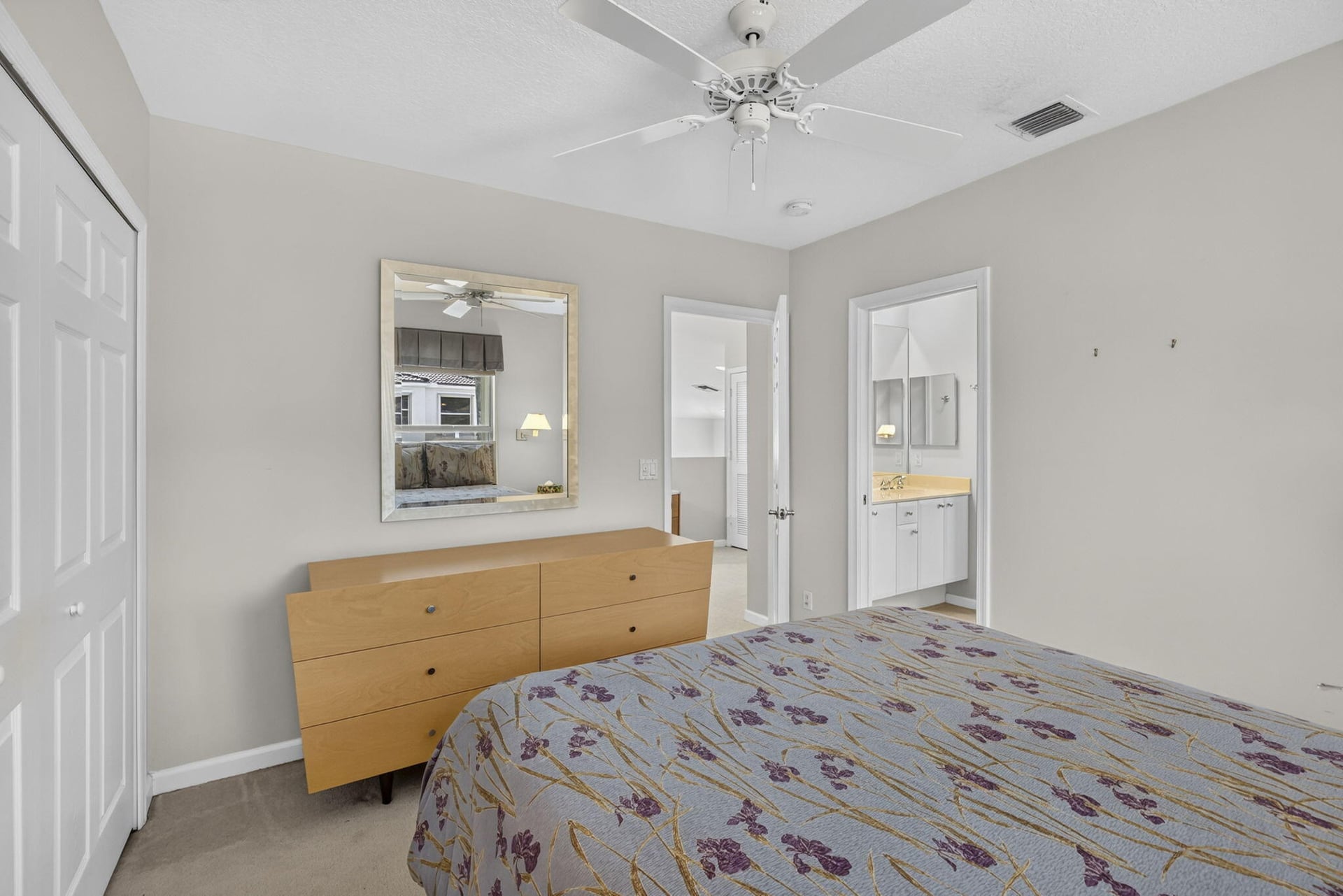  Residence photo 30